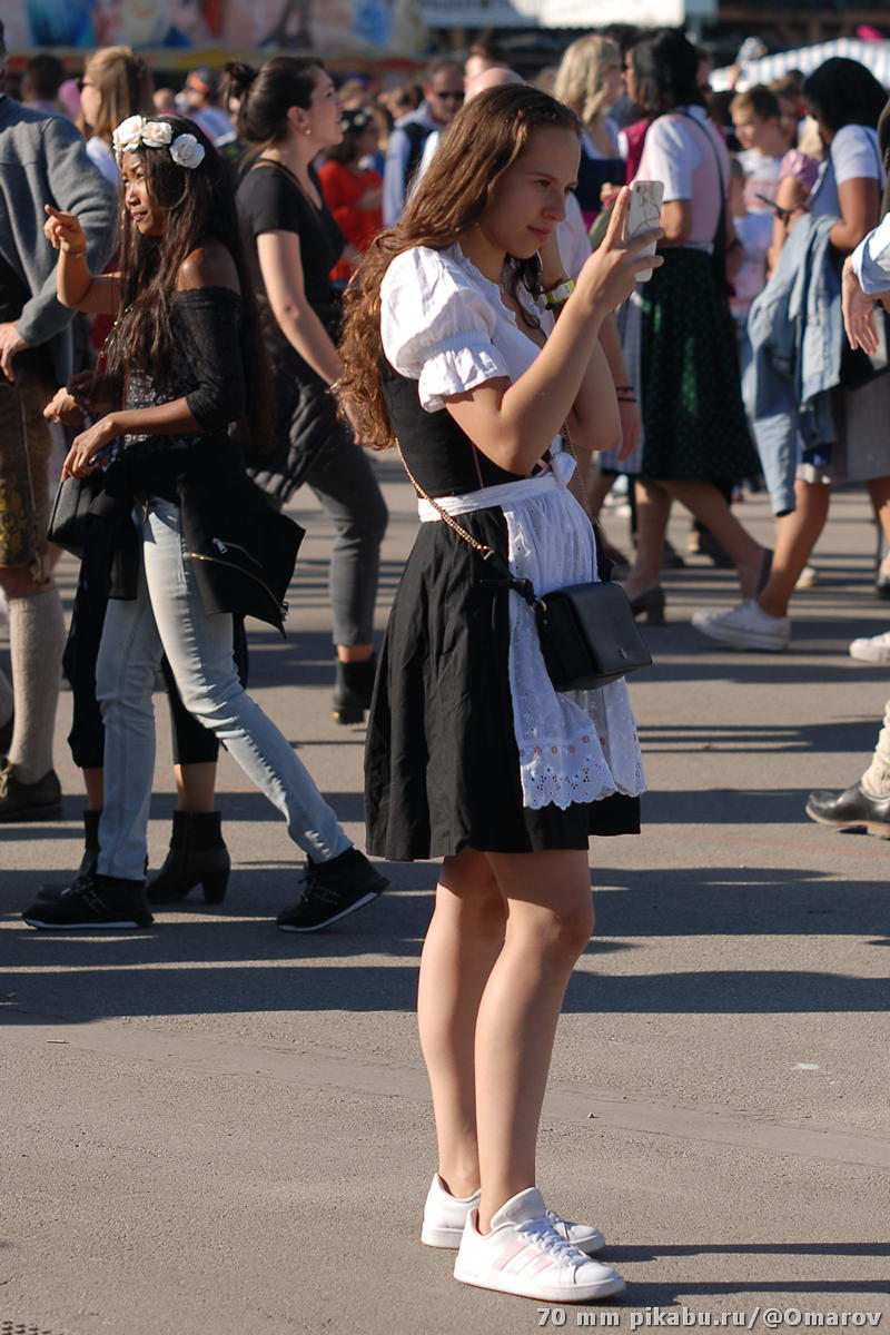 Faces of Oktoberfest. - My, Oktoberfest, The festival, Holidays, Germany, Munich, Beer, Longpost