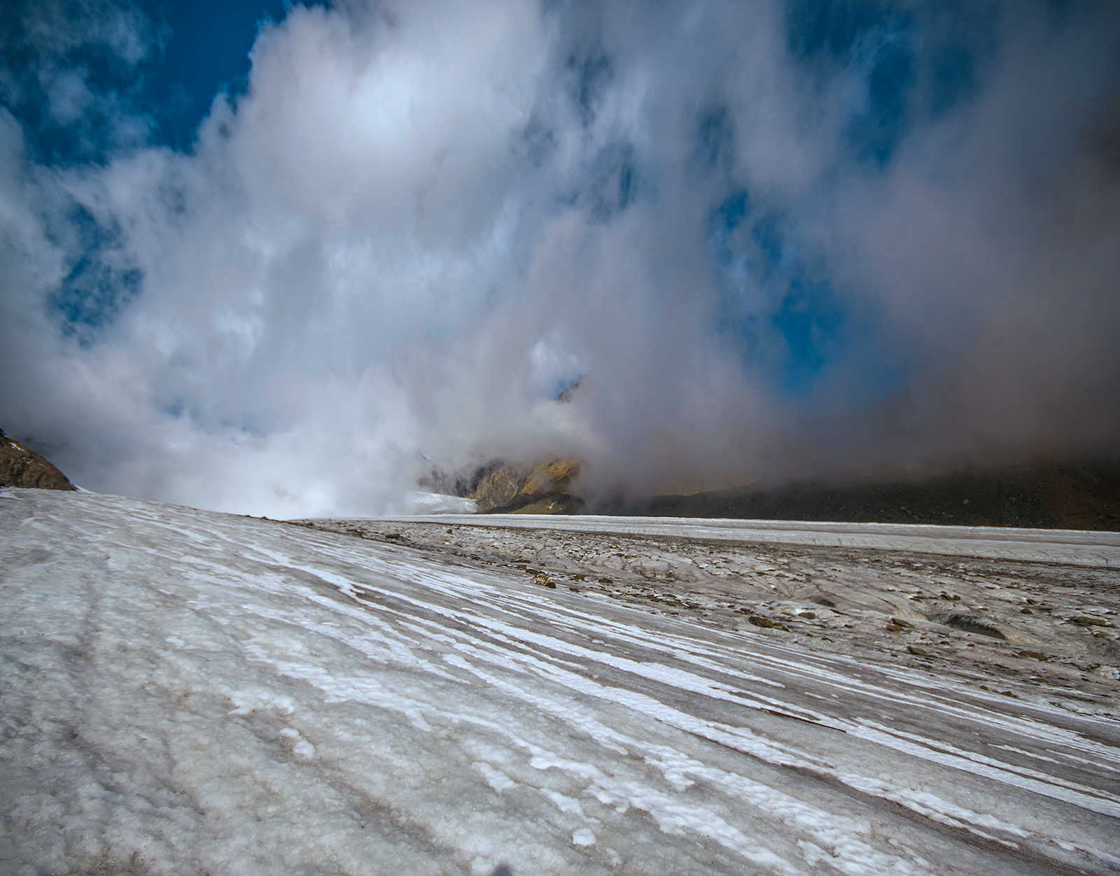 Along the Great Aktru Glacier - The mountains, Mountain Altai, Travels, Holidays in Russia, Tourism, The photo, Michael, Longpost, Altai Republic