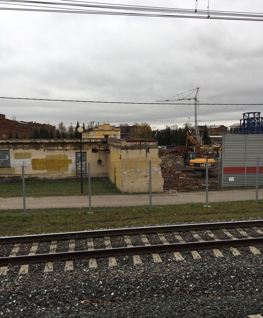 The wall of the war between graffiti workers and public utilities is being demolished - MCC, Graffiti, Moscow, Zabivaka, Utility services, Wall, Longpost, Vandalism