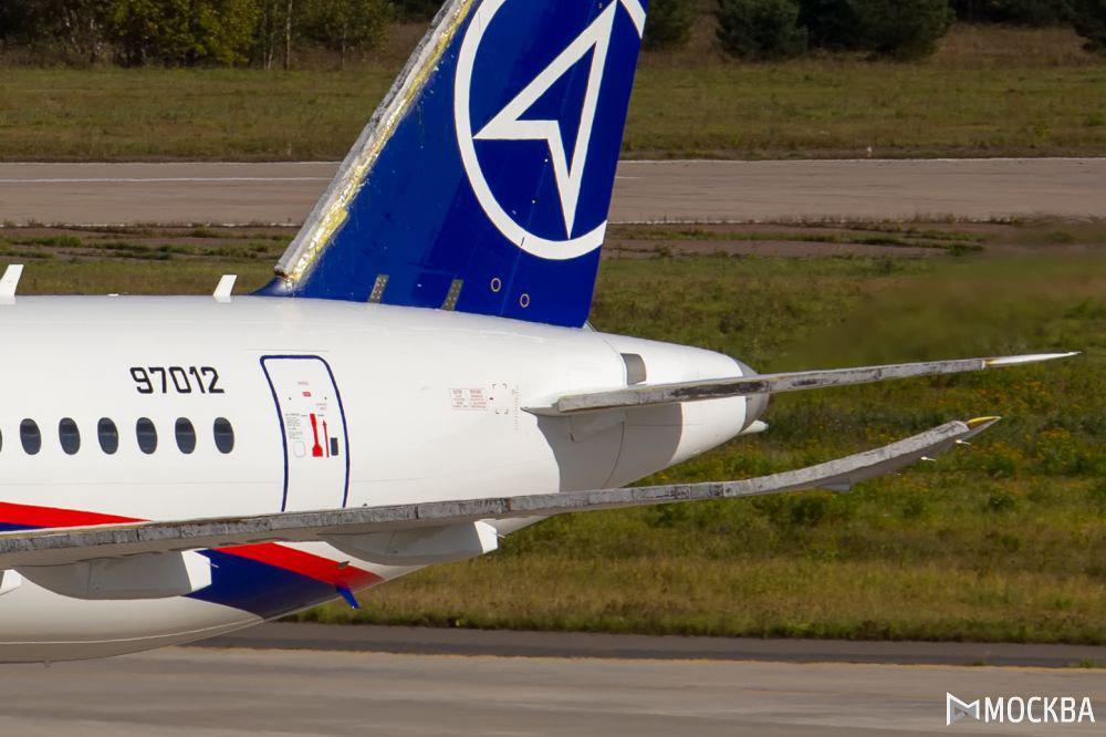 Sukhoi Superjet 100 with saber wingtip - Aviation, Sukhoi Superjet 100, Trial, Hggs, Dry, Longpost