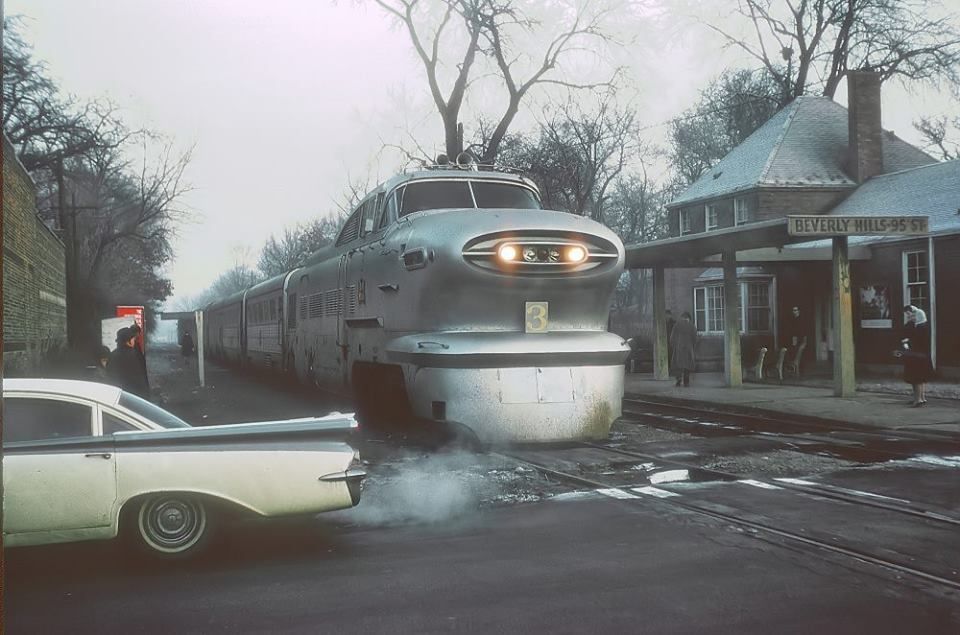 GM Aerotrain - A train, General Motors, The photo, 1950