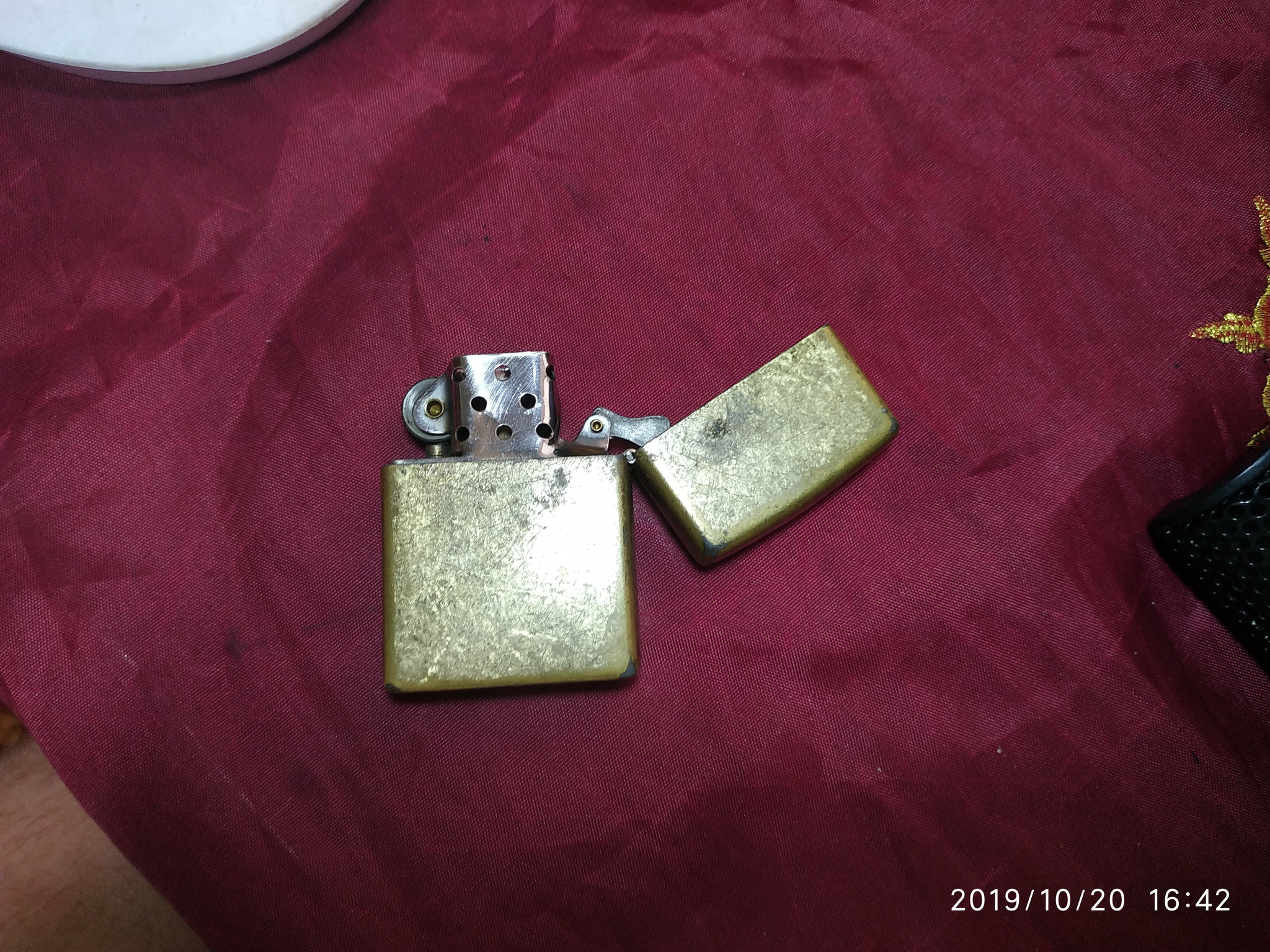 Zippo. Help to know the original or not. If yes, what is the cost? - My, Pawnshop, Zippo, Gas lighter, Longpost