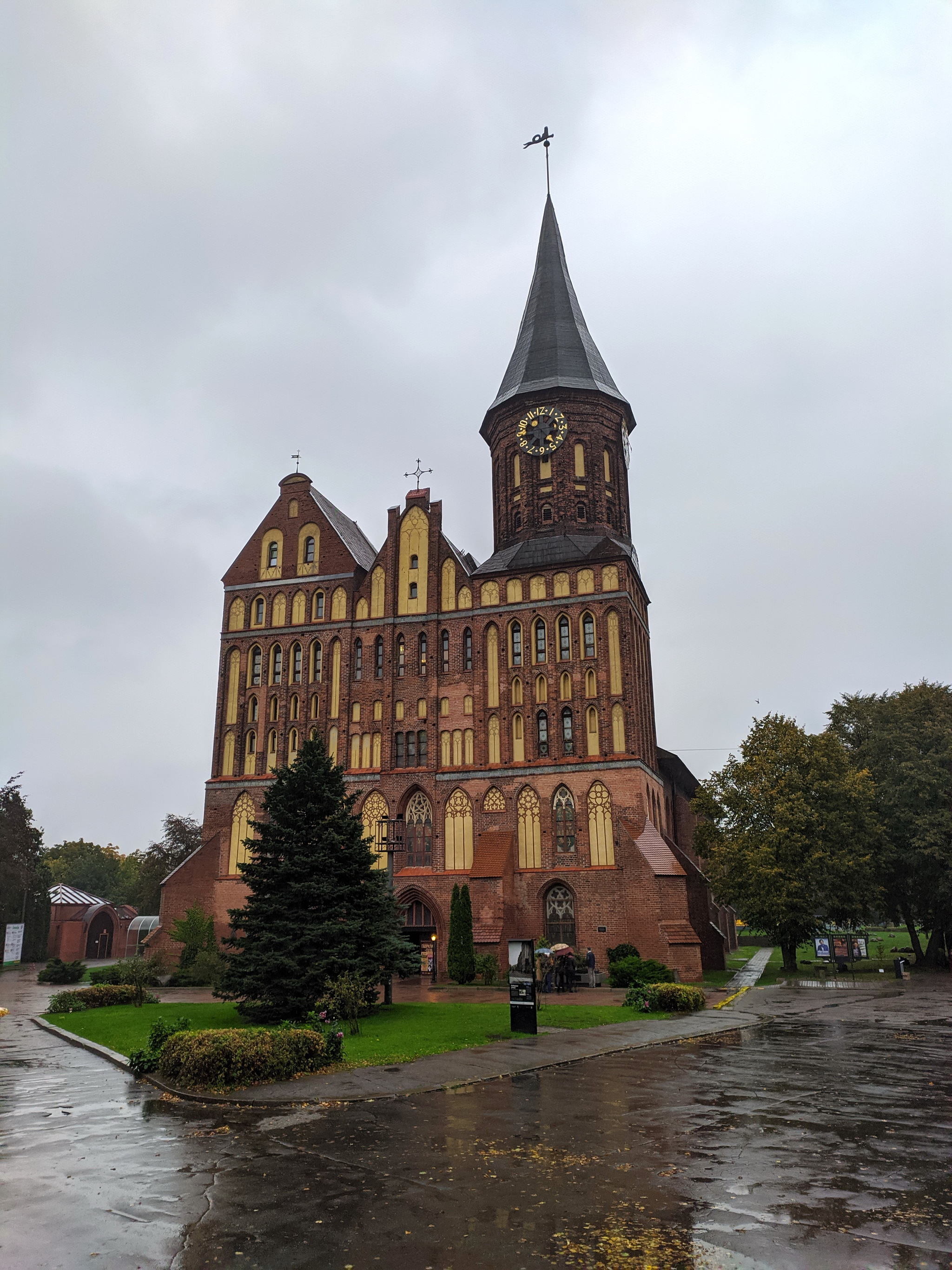 I wander around the city alone - Kaliningrad - My, Kaliningrad, Photobritish, Koenigsberg, Video, Longpost