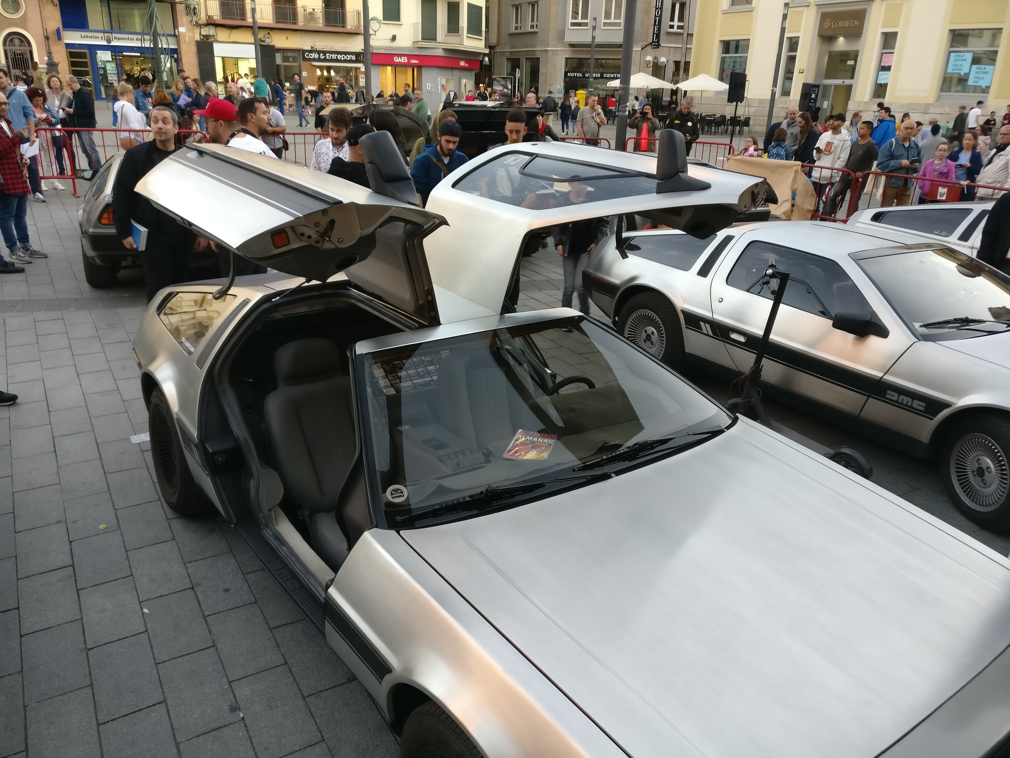 Too much concentration of Deloreans - My, Back to the future (film), Nostalgia, 80-е, Delorean, Childhood, Longpost