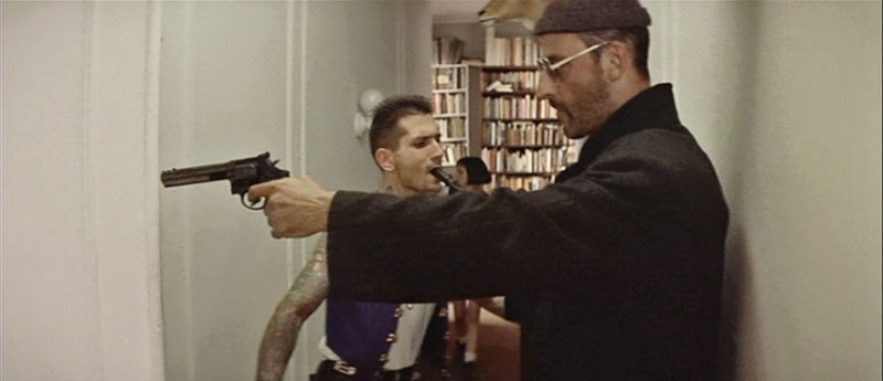 What Leon Showed (1994) Part 2 - Leon, Jean Reno, Natalie Portman, Luc Besson, Weapon, Facts, Longpost