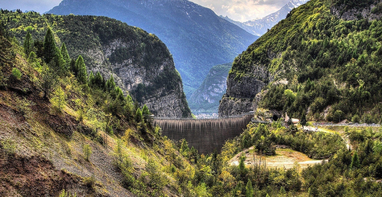 What does greed lead to? How the Italians killed 2,500 of their fellow citizens in 7 minutes - My, Italy, Italians, Dam, Greed, Catastrophe, Crash, Hell, Longpost