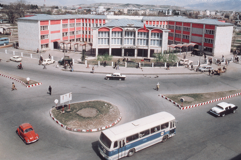 Streets of the world 40 years ago. 1979 - Peace, The photo, Story, The street, Auto, Longpost