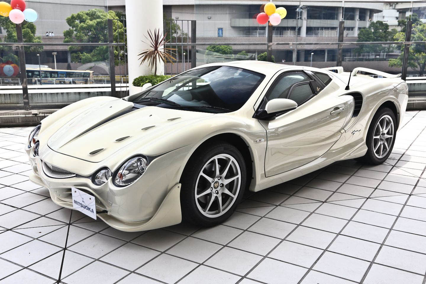 Mitsuoka Orochi: один из самых уродливых суперкаров в мире | Пикабу