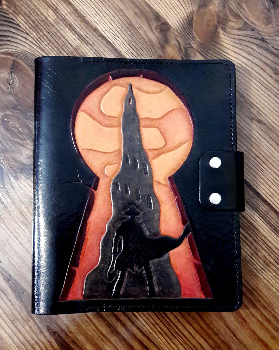 Childe-Roland reached the Dark Tower - My, Notebook, Stephen King, Needlework without process, Longpost, Leather, Hobby, With your own hands, Presents