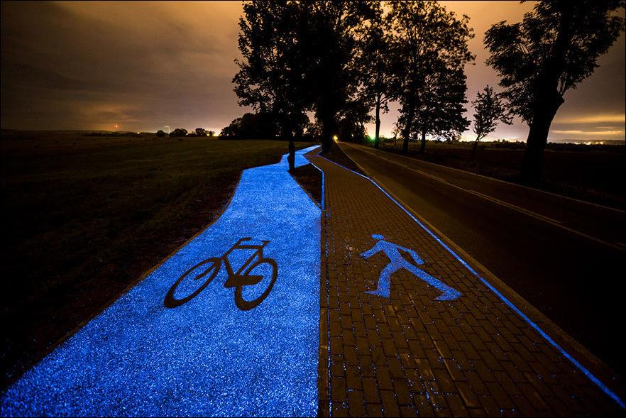 Luminous markings in Voronezh. - Voronezh, Road markings, Backlight, Safety, Video, Longpost, Luminous paints