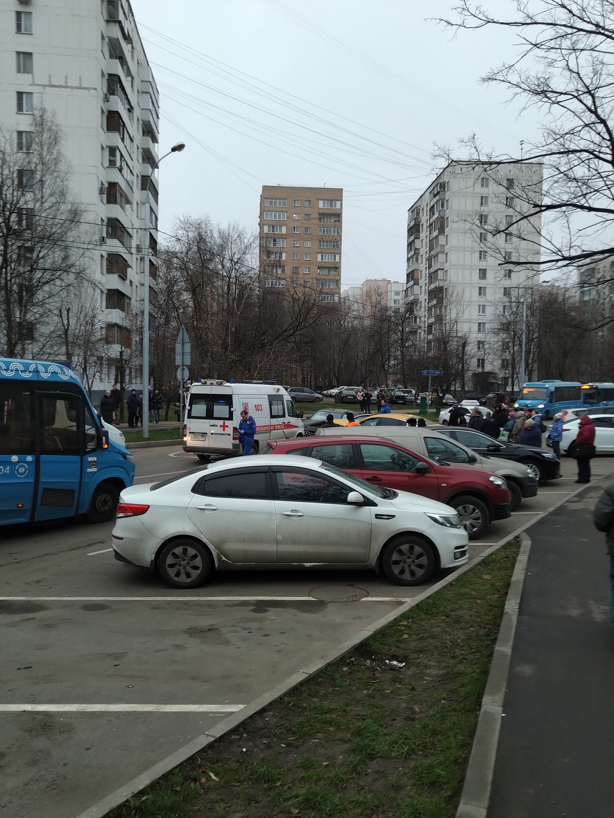 And again a taxi. - My, Taxi, Yandex., Road accident, Longpost