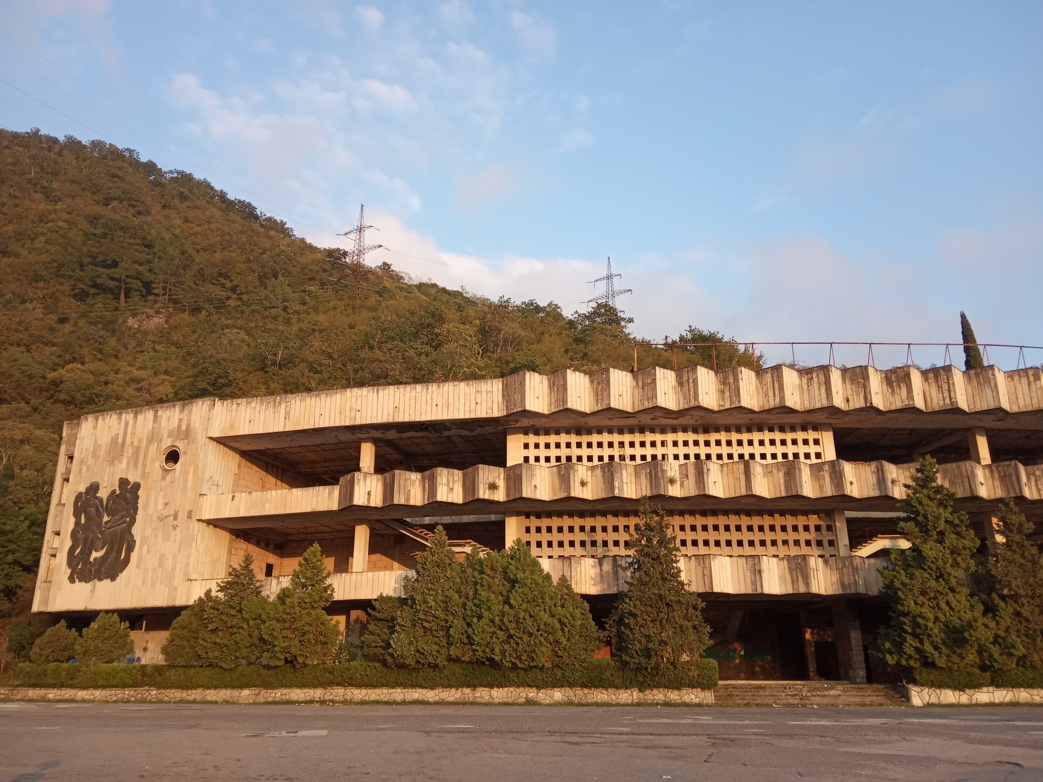 Dilapidated Gagra - My, Gagra, Abkhazia, Devastation, Made in USSR, Longpost