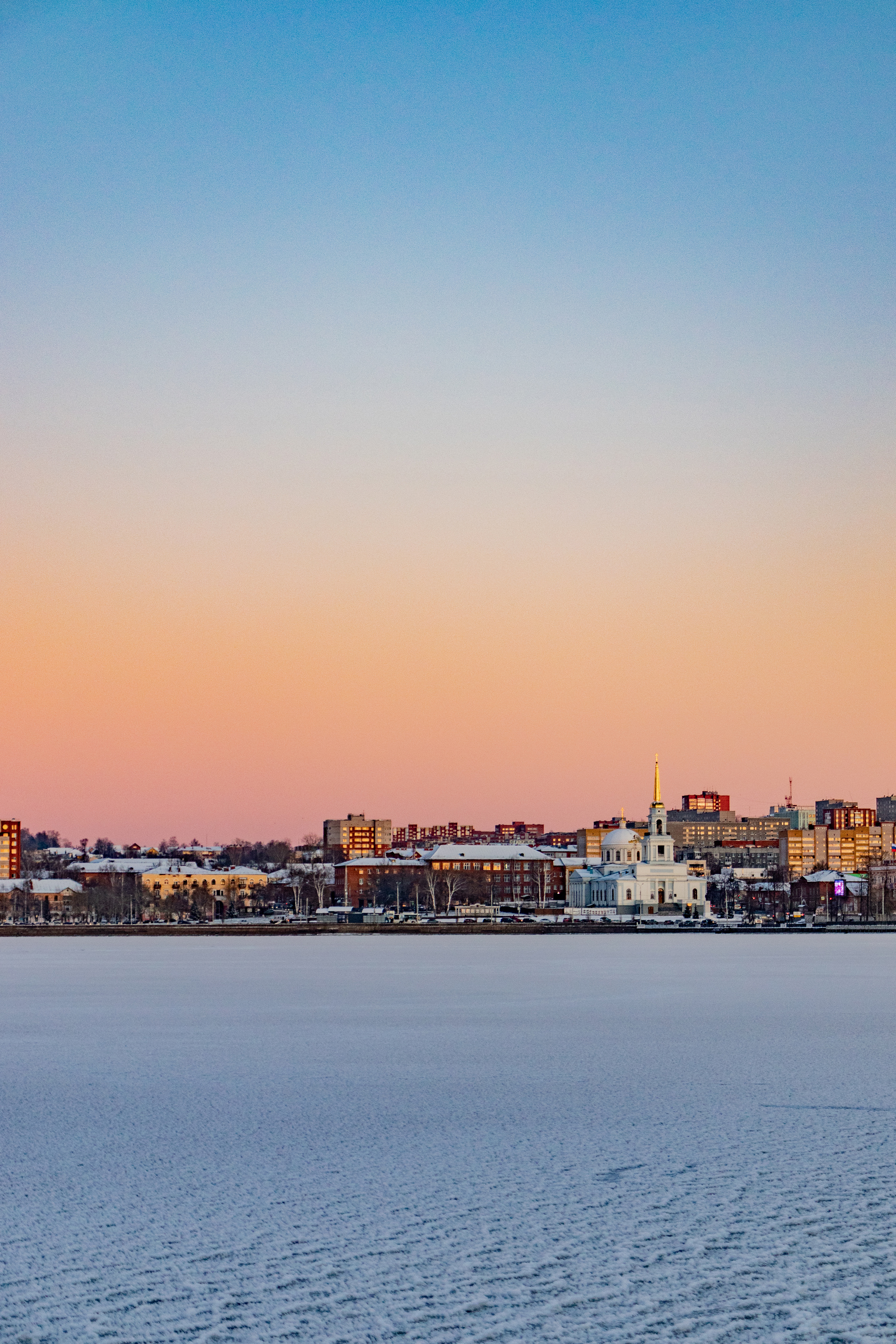 First ice - My, Town, Winter, The photo