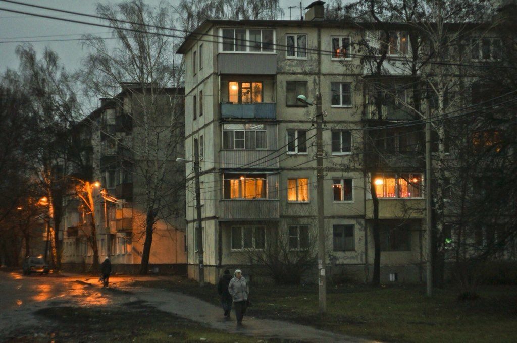 Romance of Russian courtyards - My, Courtyard, Fate, Longpost