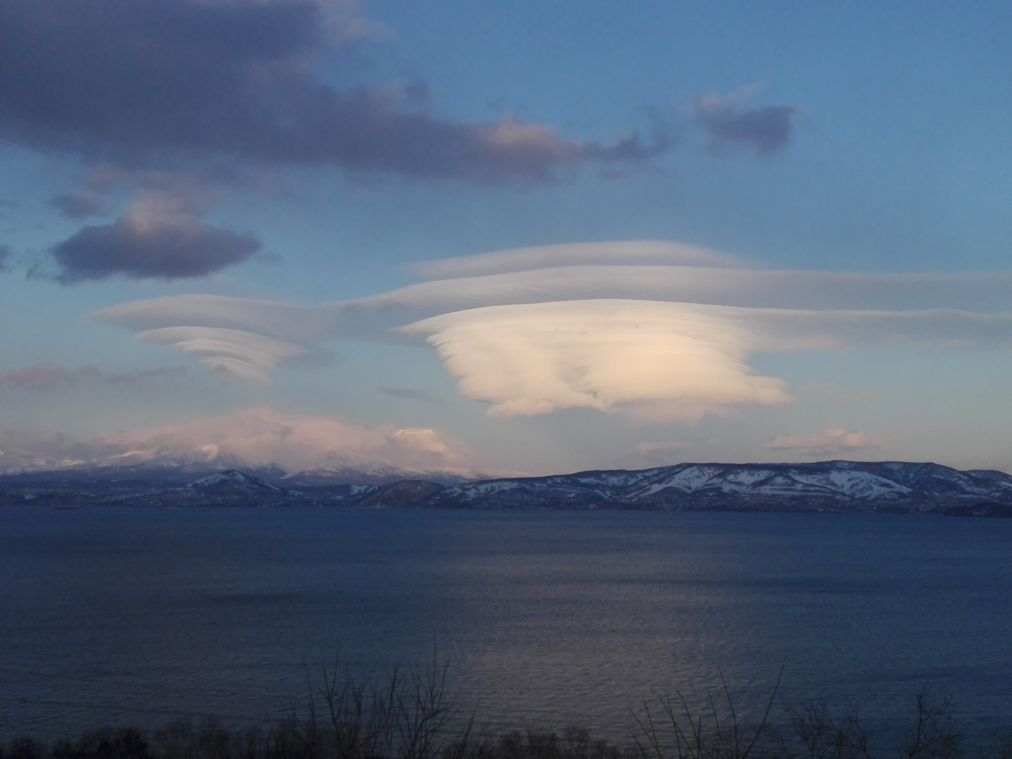 Unusually shaped clouds - My, Kamchatka, Clouds, Petropavlovsk-Kamchatsky, Longpost