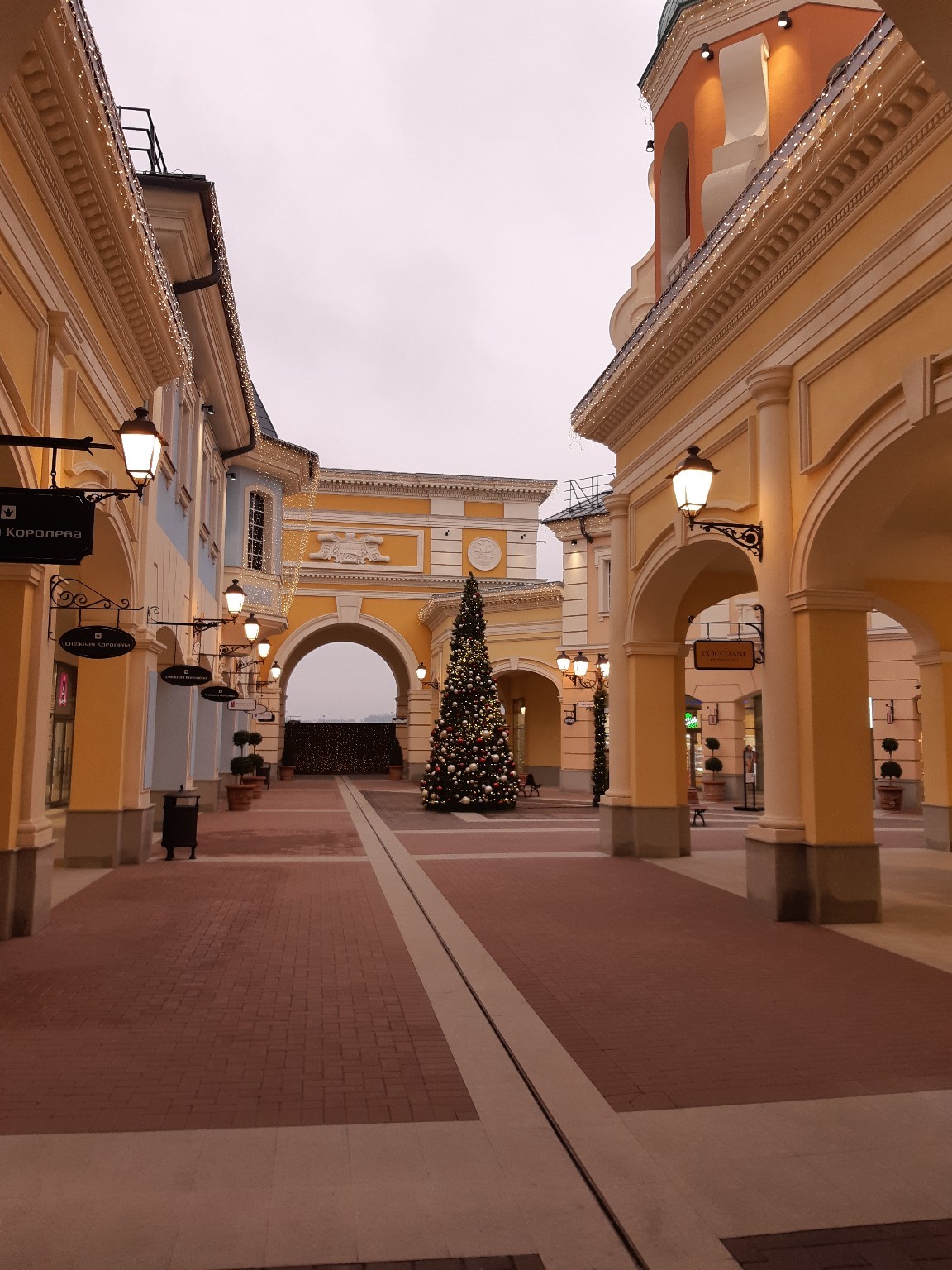 Outlet village магазины