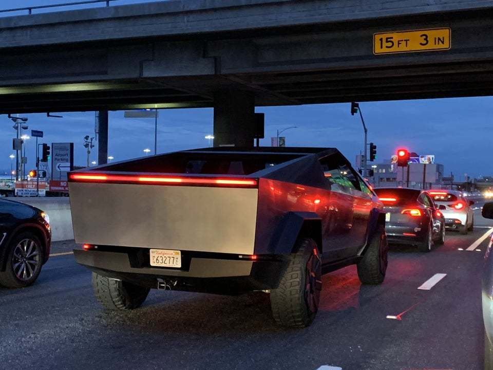 It's already on the streets - Auto, Tesla cybertruck, Los Angeles, Tesla