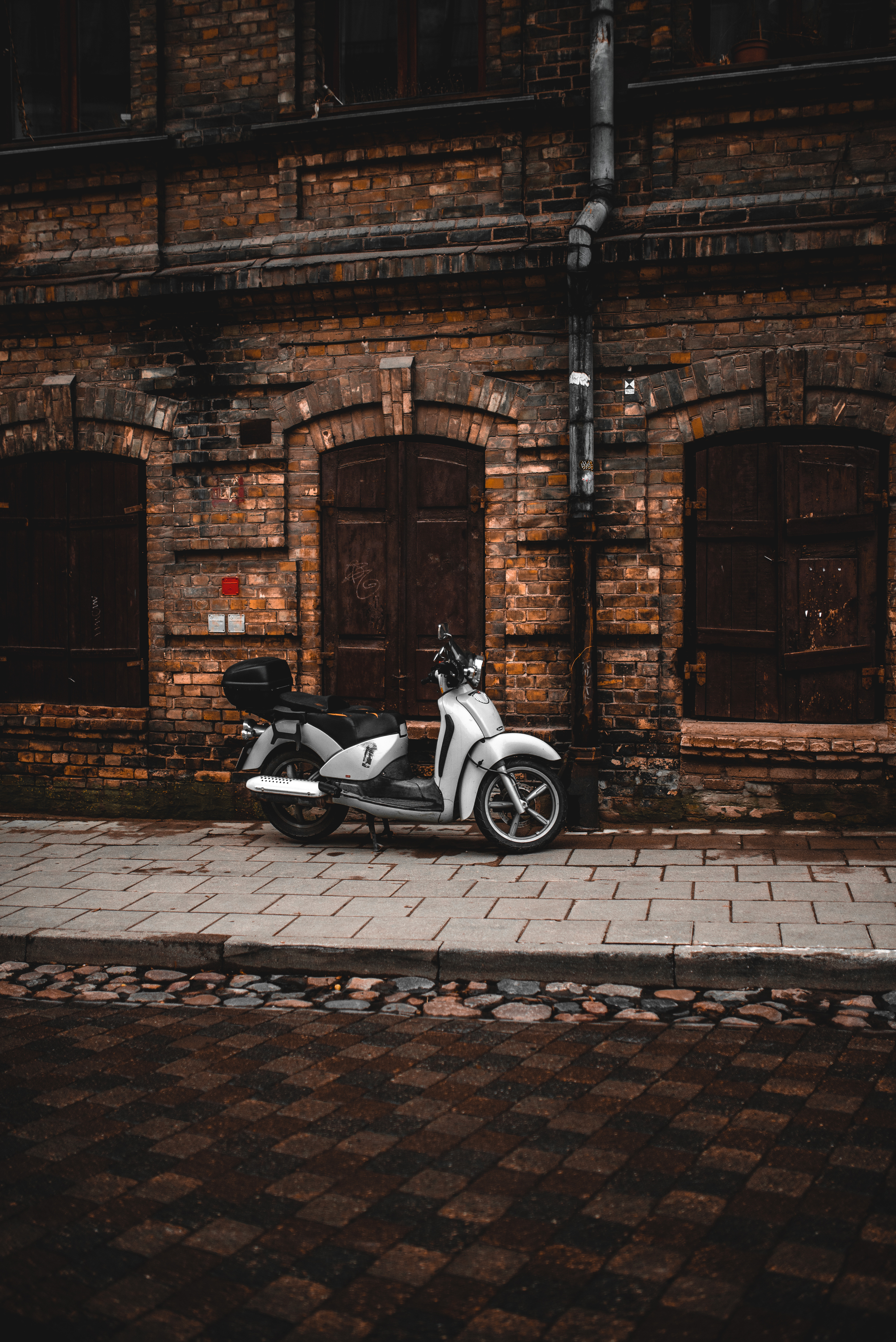 Backstreets of Vilnius - My, Vilnius, Lithuania, Autumn, The photo, Photobritish, Nikon, Longpost