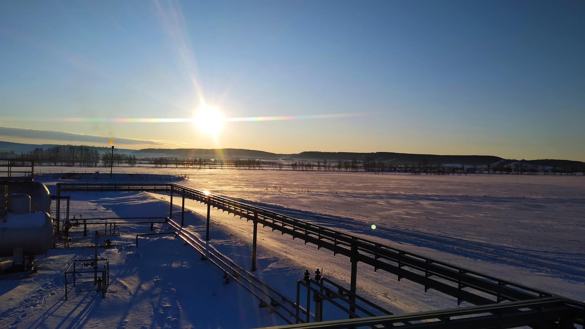 Sun, snow... - My, The photo, Photo on sneaker, Winter, Snow