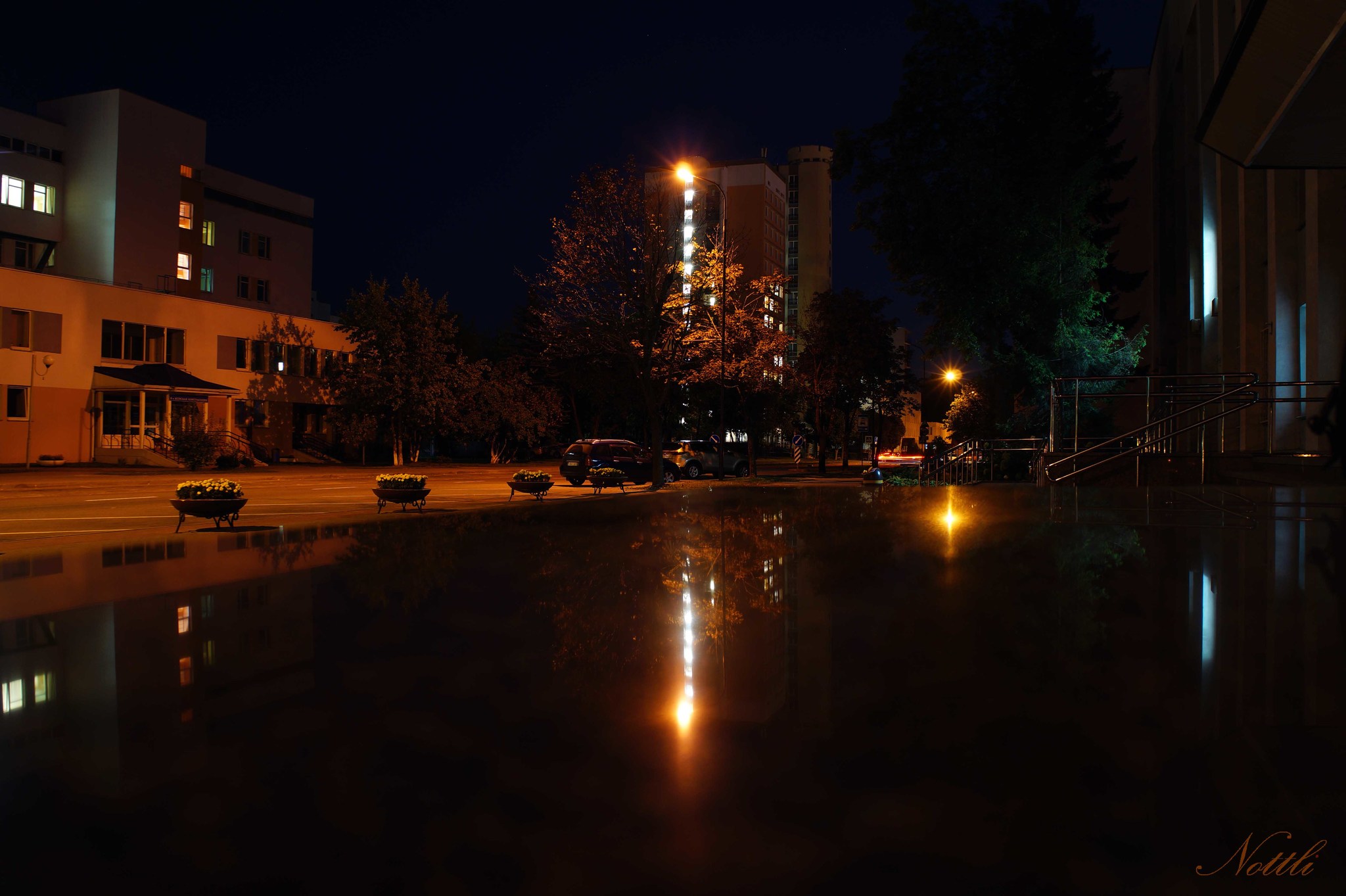 Minsk in the light of lanterns. Part 1 - My, Minsk, Republic of Belarus, The photo, Таймлапс, Night, Longpost