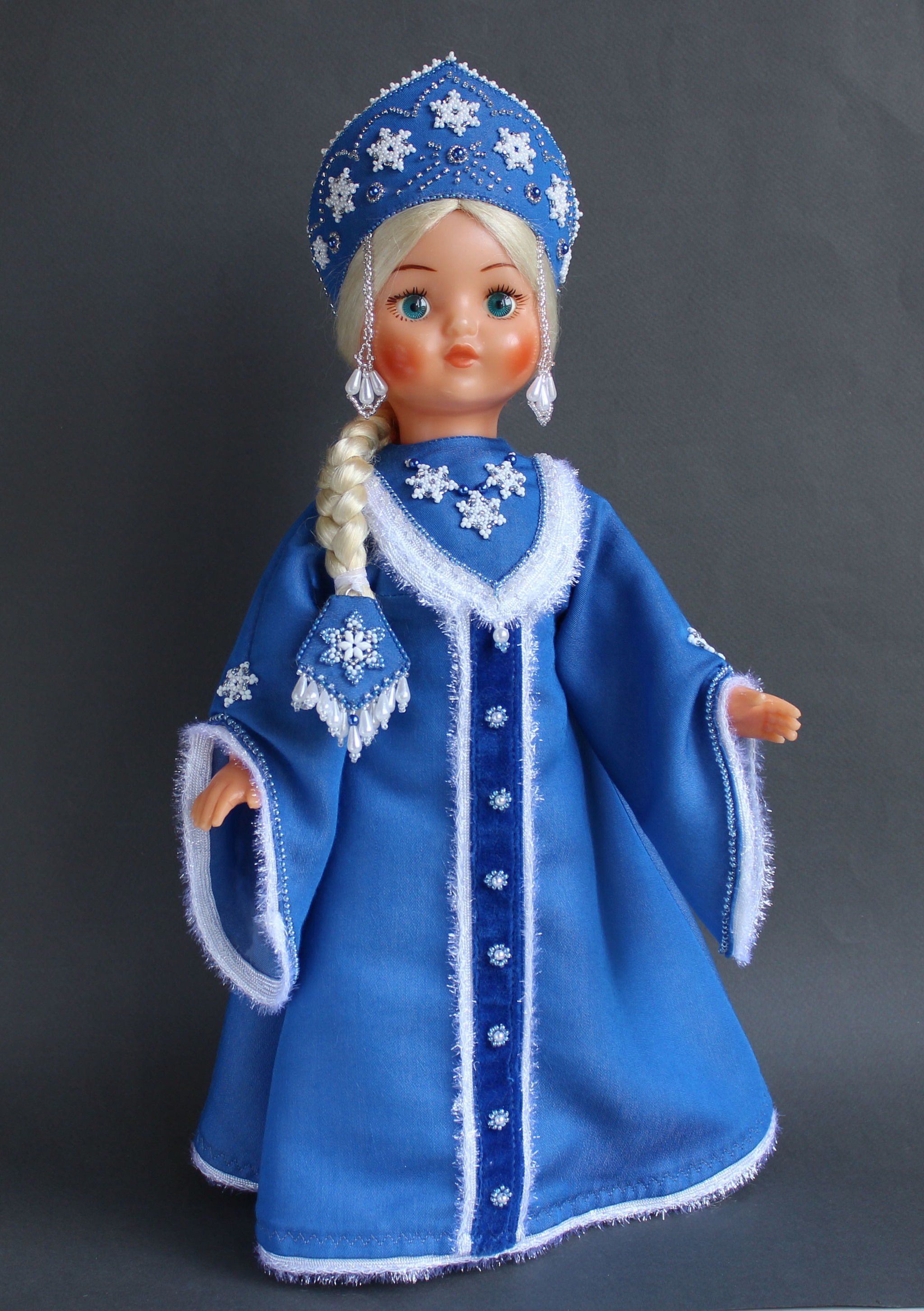 Snow Maiden in your feed) - My, Snow Maiden, New Year, Needlework without process, Doll, Beads, Longpost