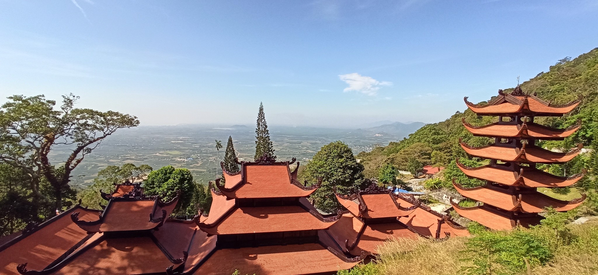 Mount Taku and the statue of the reclining Buddha in Phan Thiet (Vietnam) - My, Vietnam, Buddha, Relax, Tourism, Video, Longpost