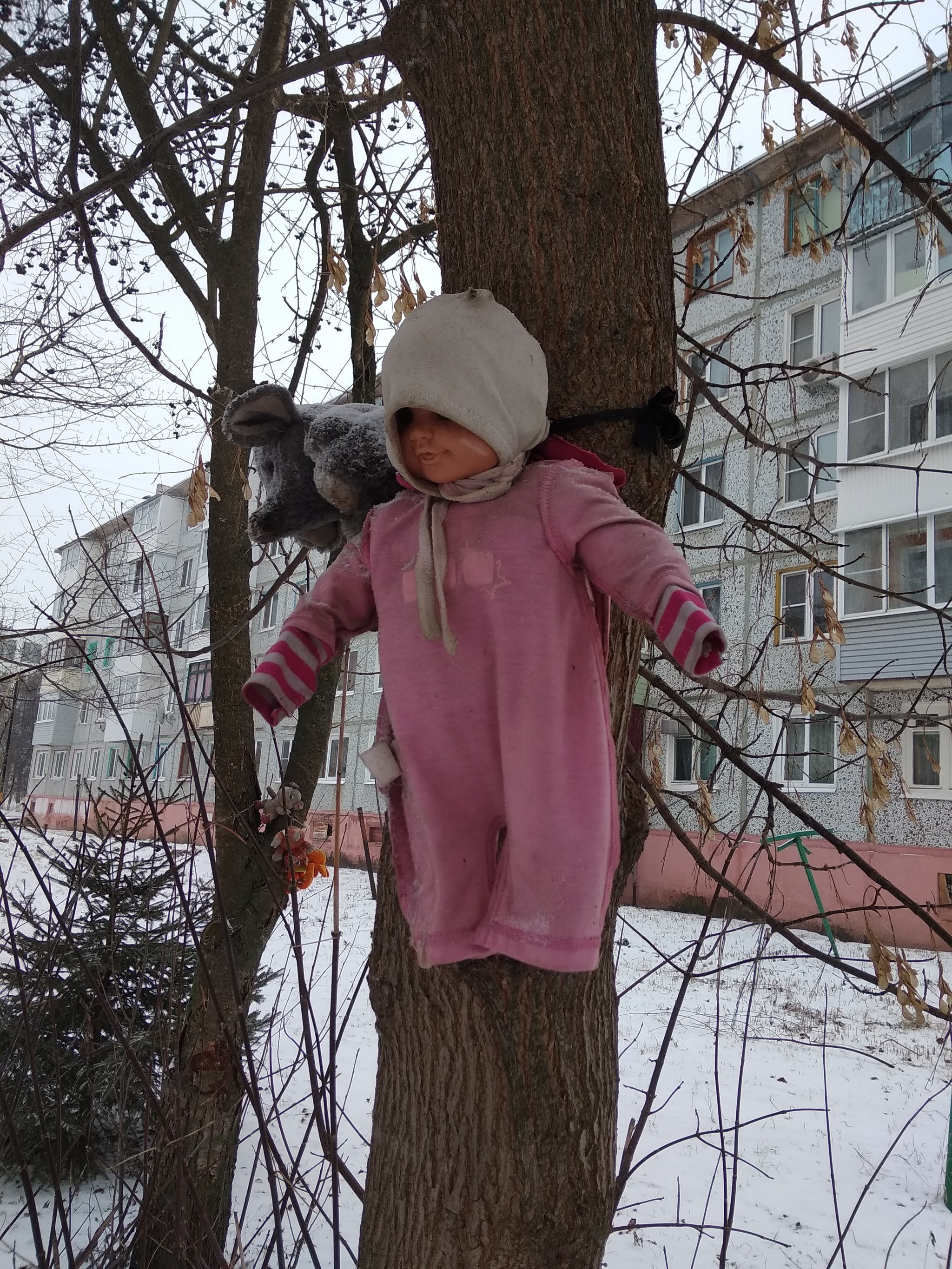 Суровые российские детские площадки | Пикабу