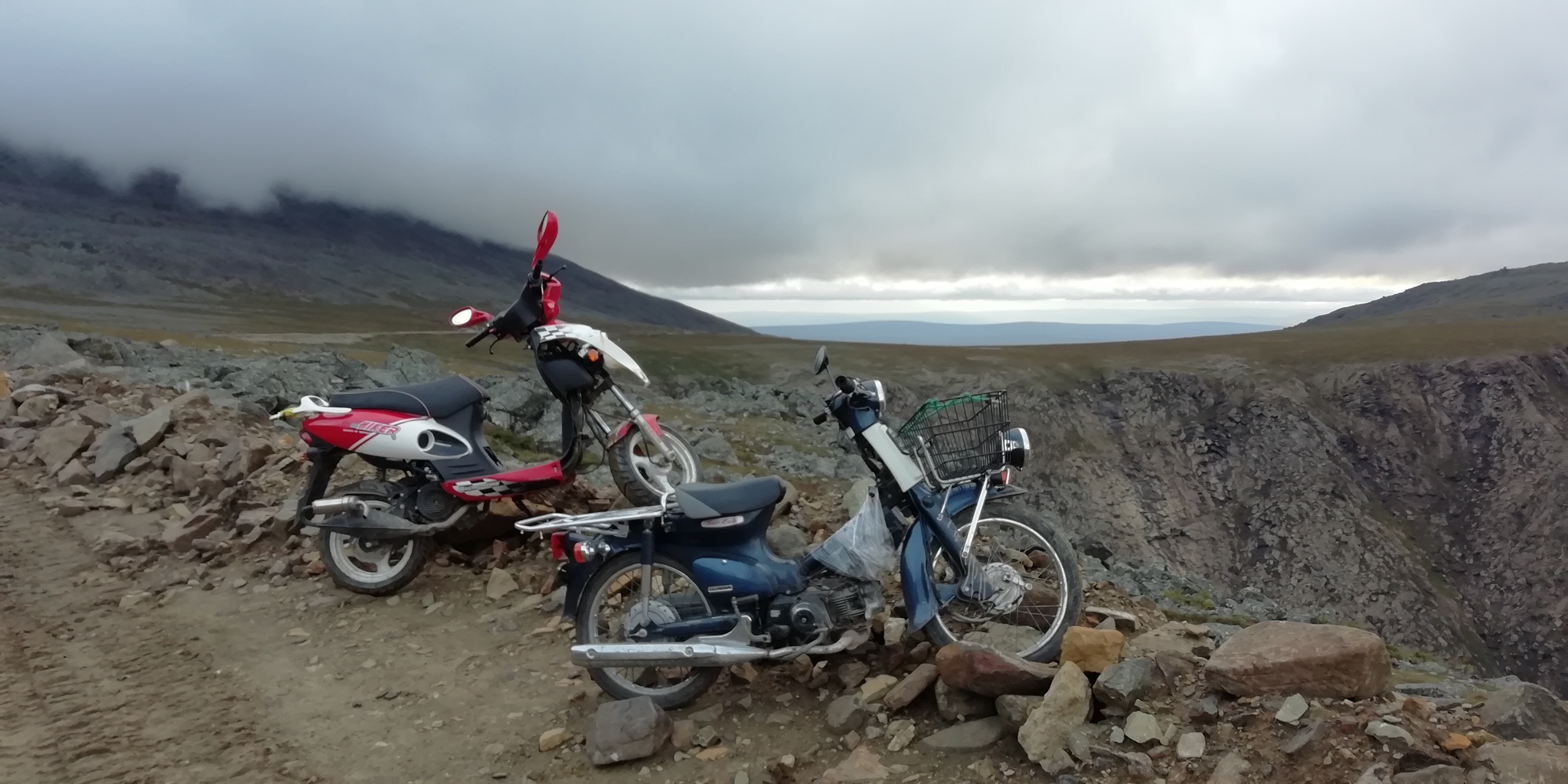 How adapted are scooters to difficult mountain conditions? Traveling through the mountains of the northern Urals - My, The mountains, Scooter, Travels, Motorcycles, Moto, Ural, Mountaineering, Longpost