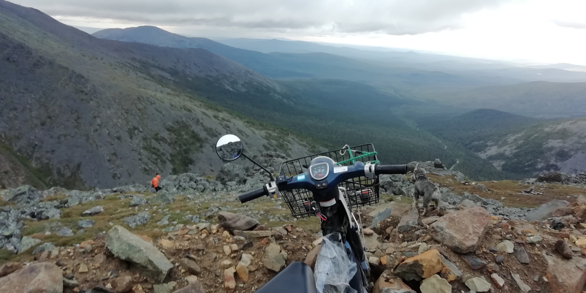 How adapted are scooters to difficult mountain conditions? Traveling through the mountains of the northern Urals - My, The mountains, Scooter, Travels, Motorcycles, Moto, Ural, Mountaineering, Longpost