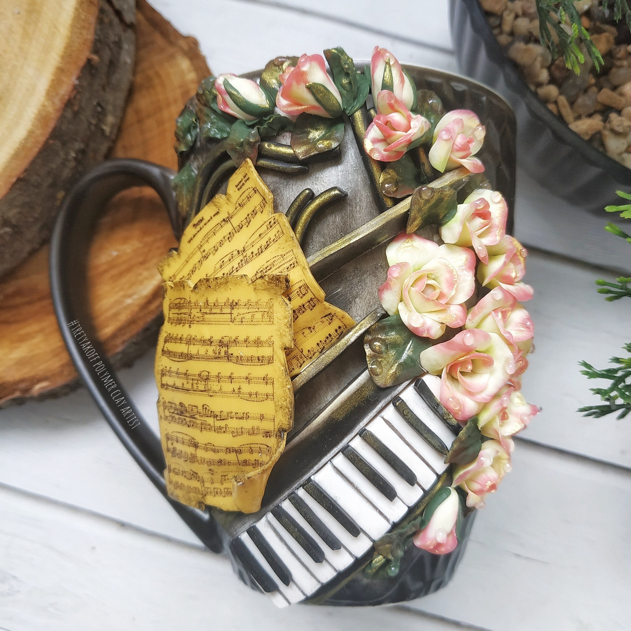 Music clubs) - My, Needlework without process, Лепка, Sculpture, Polymer clay, Cernitclay, Mug with decor, Longpost