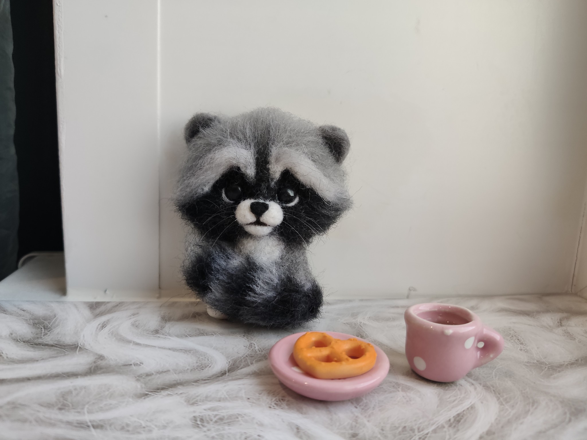 Little Raccoon - My, Needlework without process, Dry felting, Brooch, Raccoon, Longpost