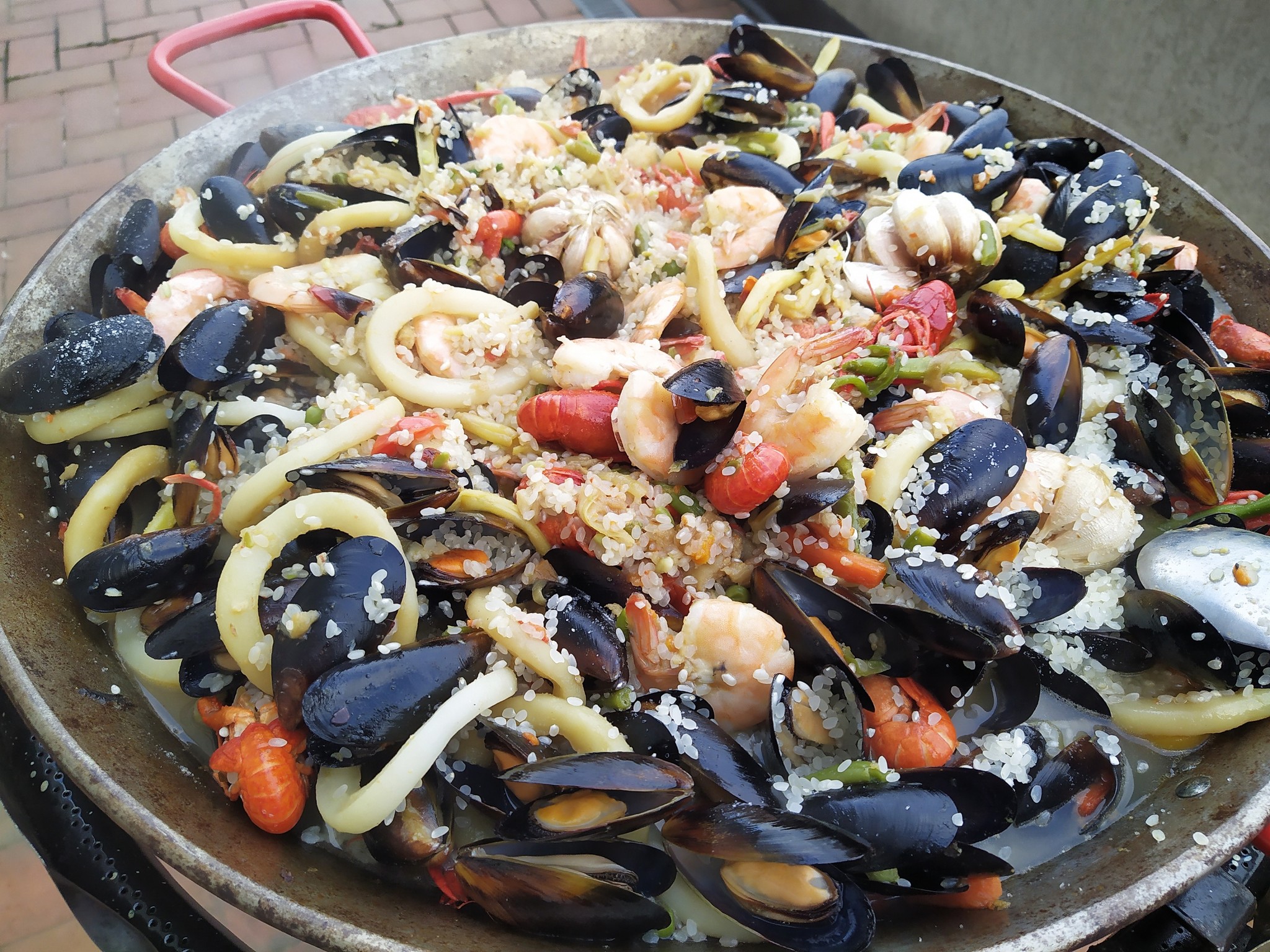 First this year, paelia. Photos without a recipe - My, Paella, Crayfish, Shrimps, Squid, Longpost