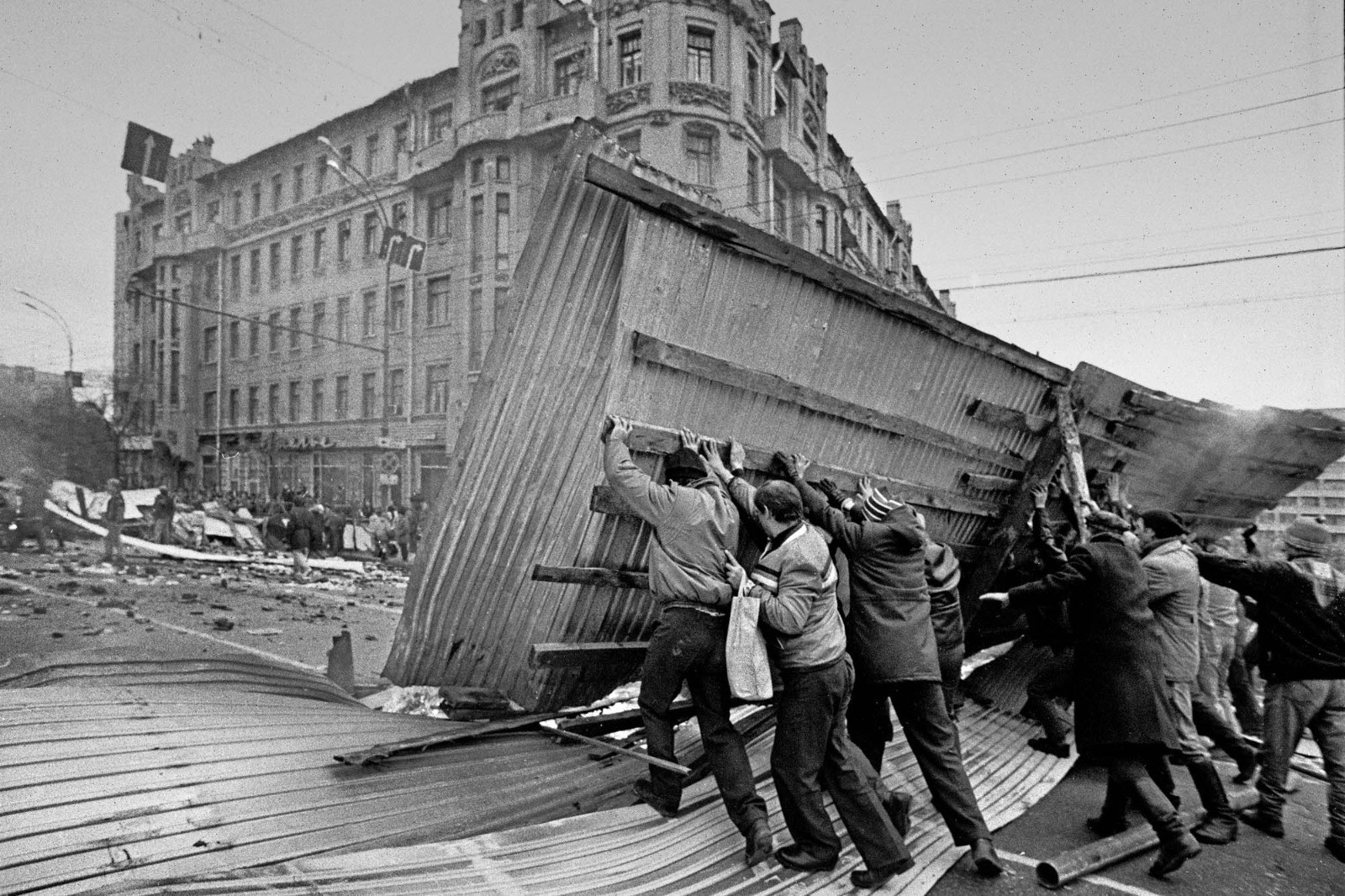 Россия 1993 год. Противостояние Ельцина с Парламентом. Октябрь 2-е число |  Пикабу