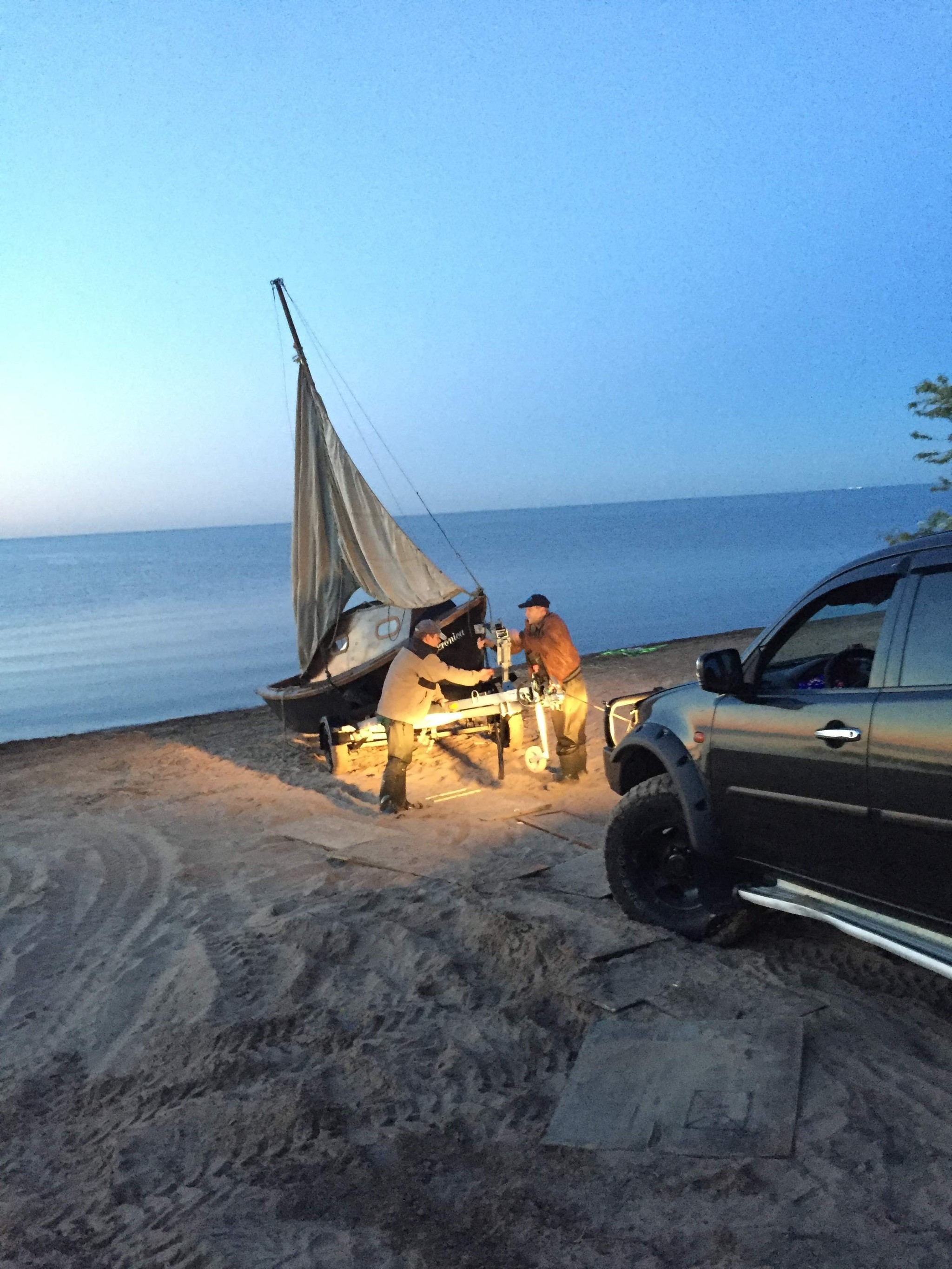 Fishing on a yacht - Sunset, The rescue, Ladoga, Help, Off road, SUV, Offroad, Longpost