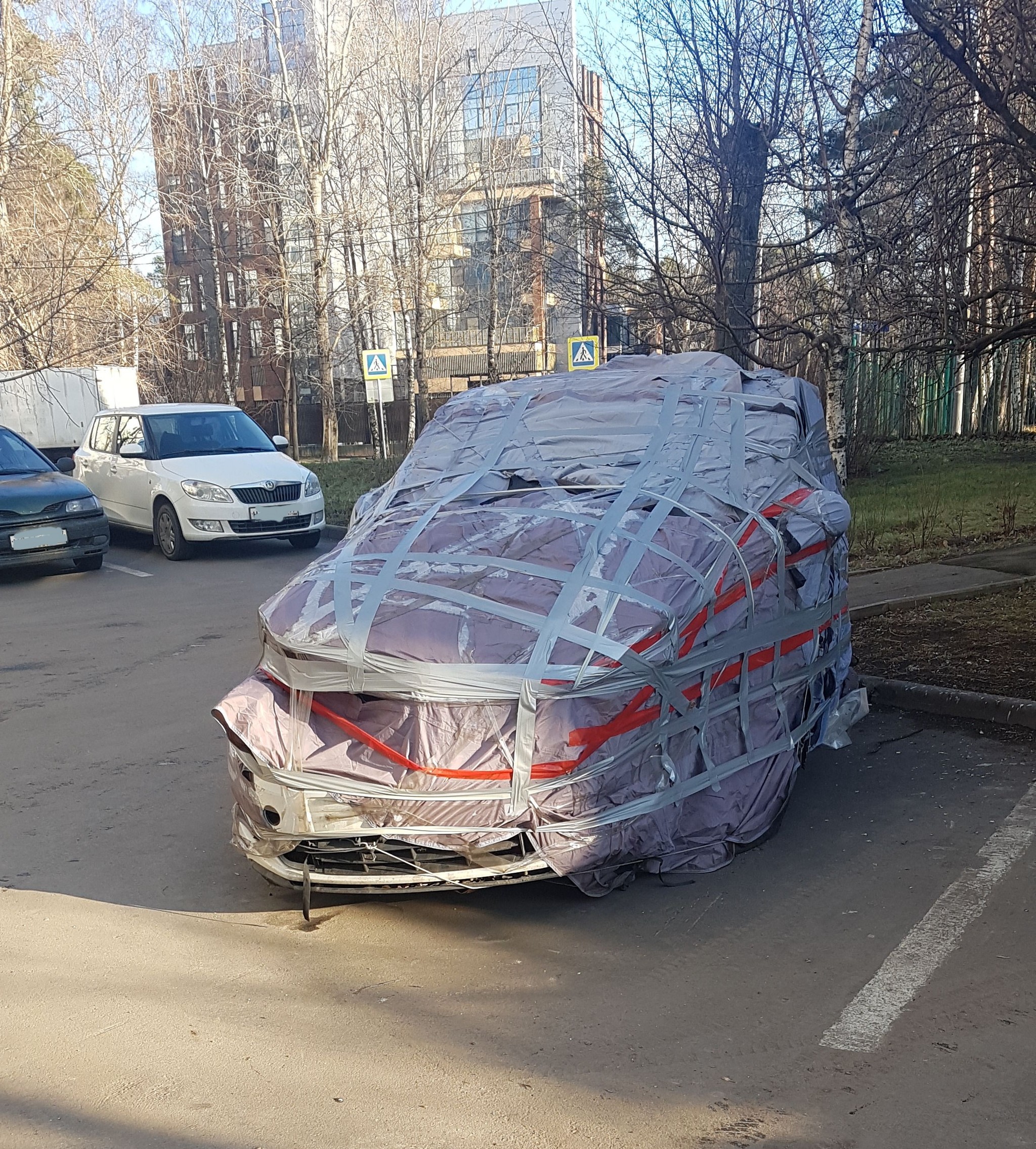 Заверните мне ещё две - Моё, Юмор, Подготовка к зиме, Машина, Скотч, Забинтовали