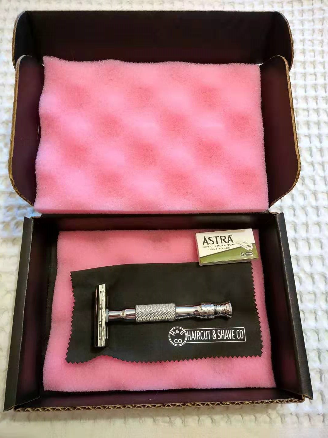 Обзор, Haircut and Shave Co. N075 Neutral люксовый и премиальный