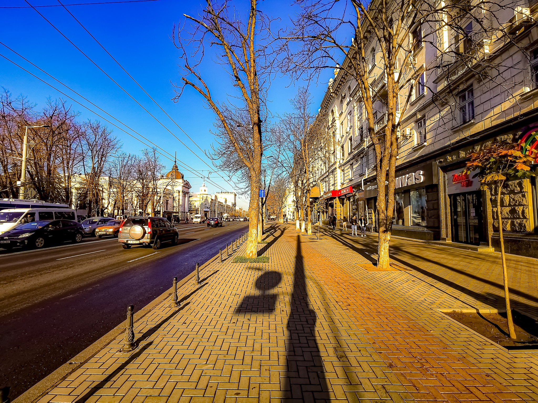 A little more Chisinau - My, Republica Moldova, Moldova, Mobile photography, Huawei P30 PRO, Kishinev, Longpost