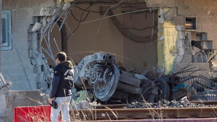 Red Arrow disaster - Railway, Crash, Longpost, Italy