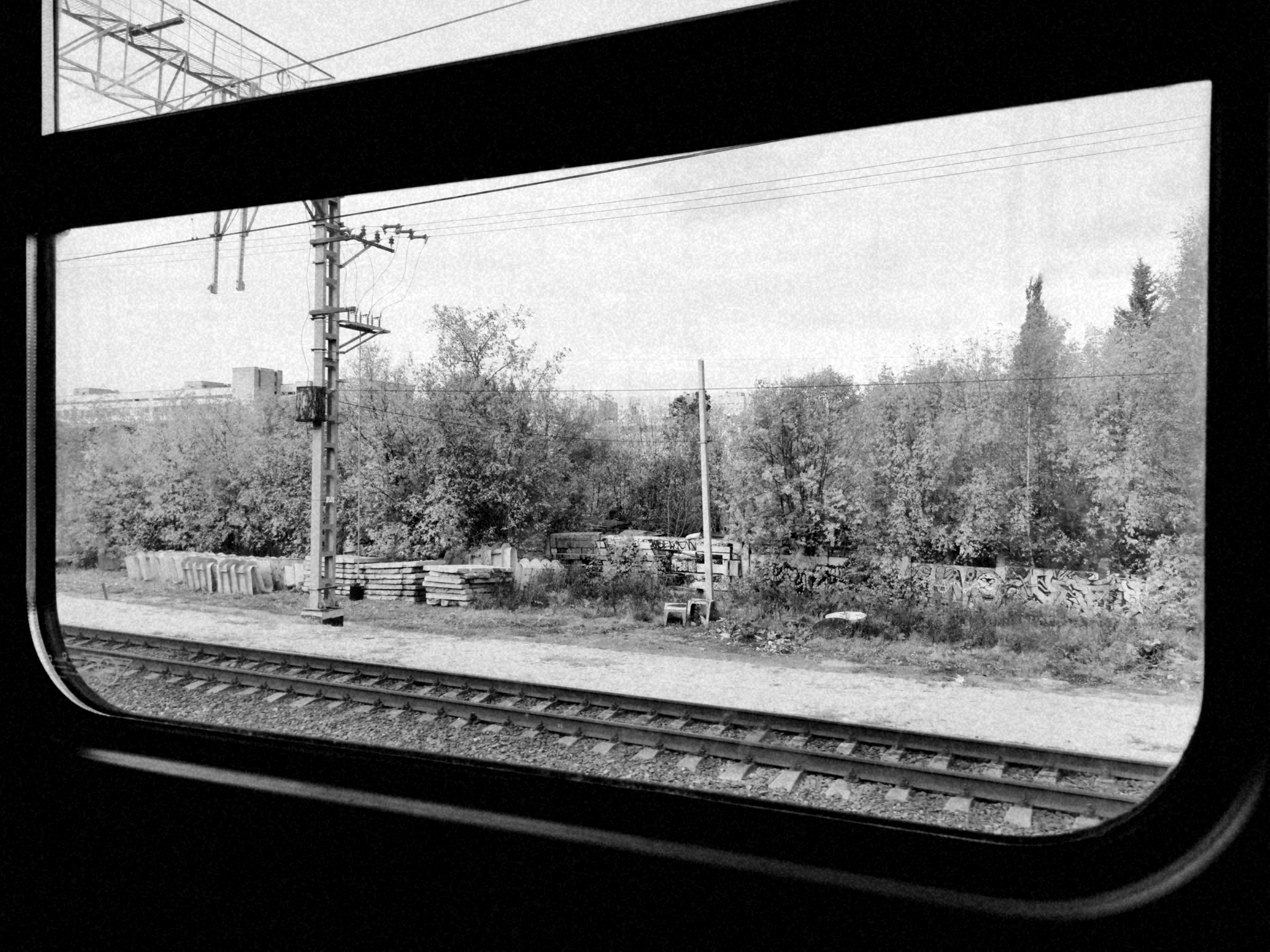 Journey into memories - My, The photo, Telephone, Black and white photo, Metro, Train, Longpost