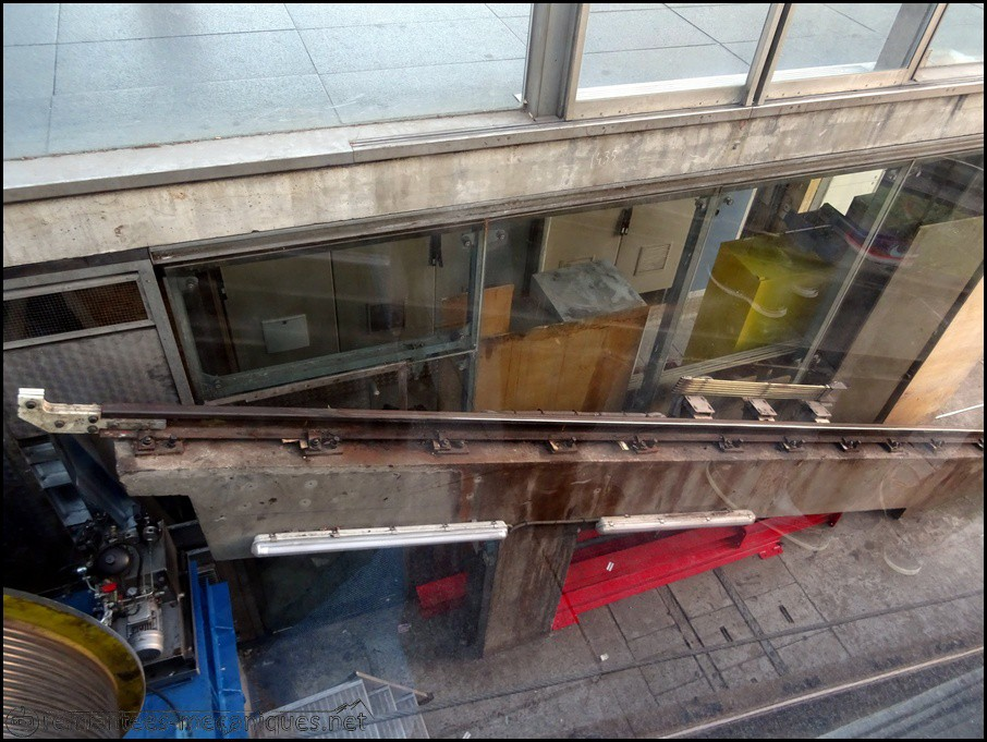 Funicular of Montmartre - Funicular, Elevator, Paris, Longpost, France, Montmartre, Video