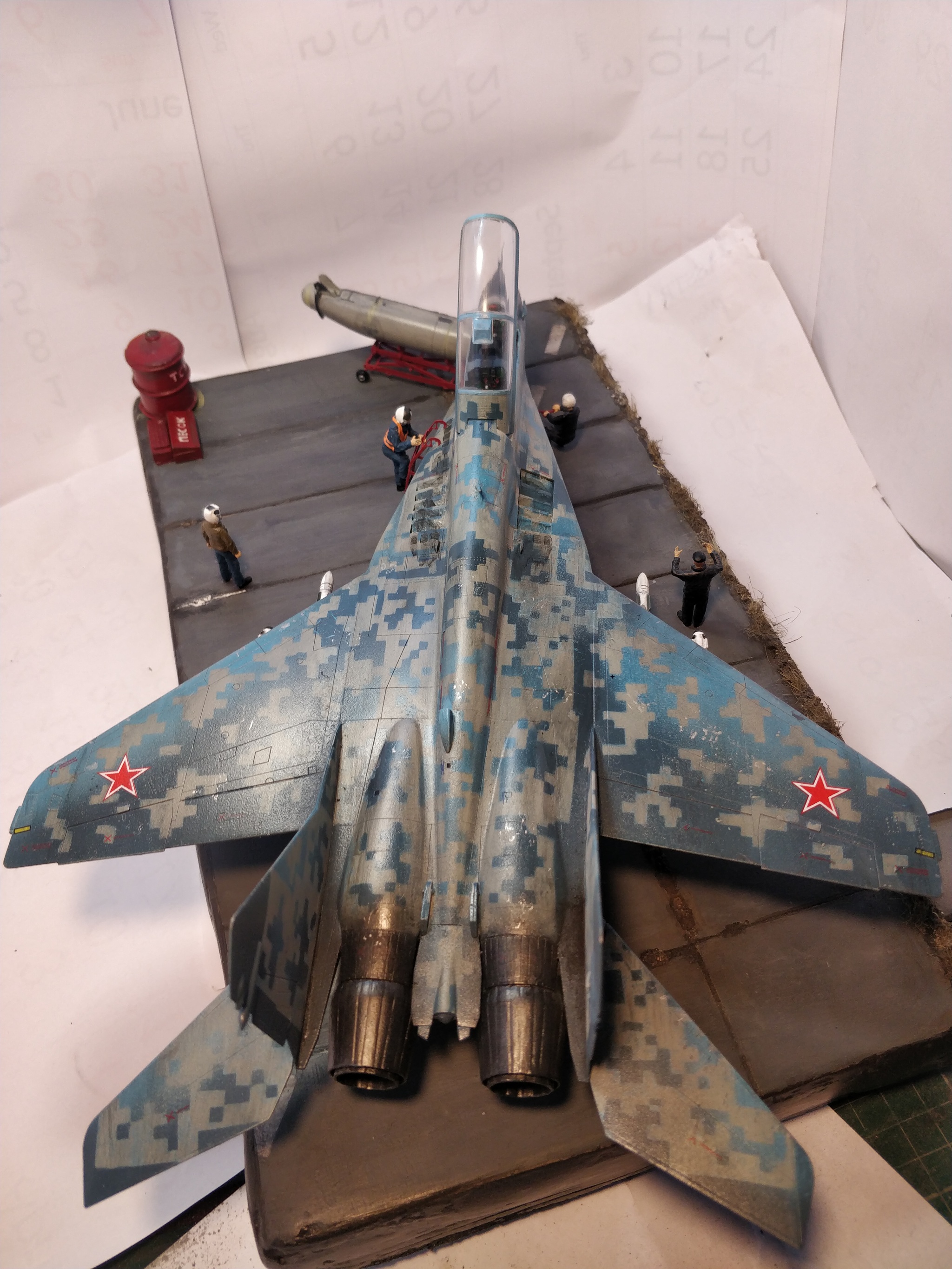 Mig-29ub and Yak-1b were crushed - My, Modeling, Stand modeling, MiG-29, Yak-1, Video, Longpost