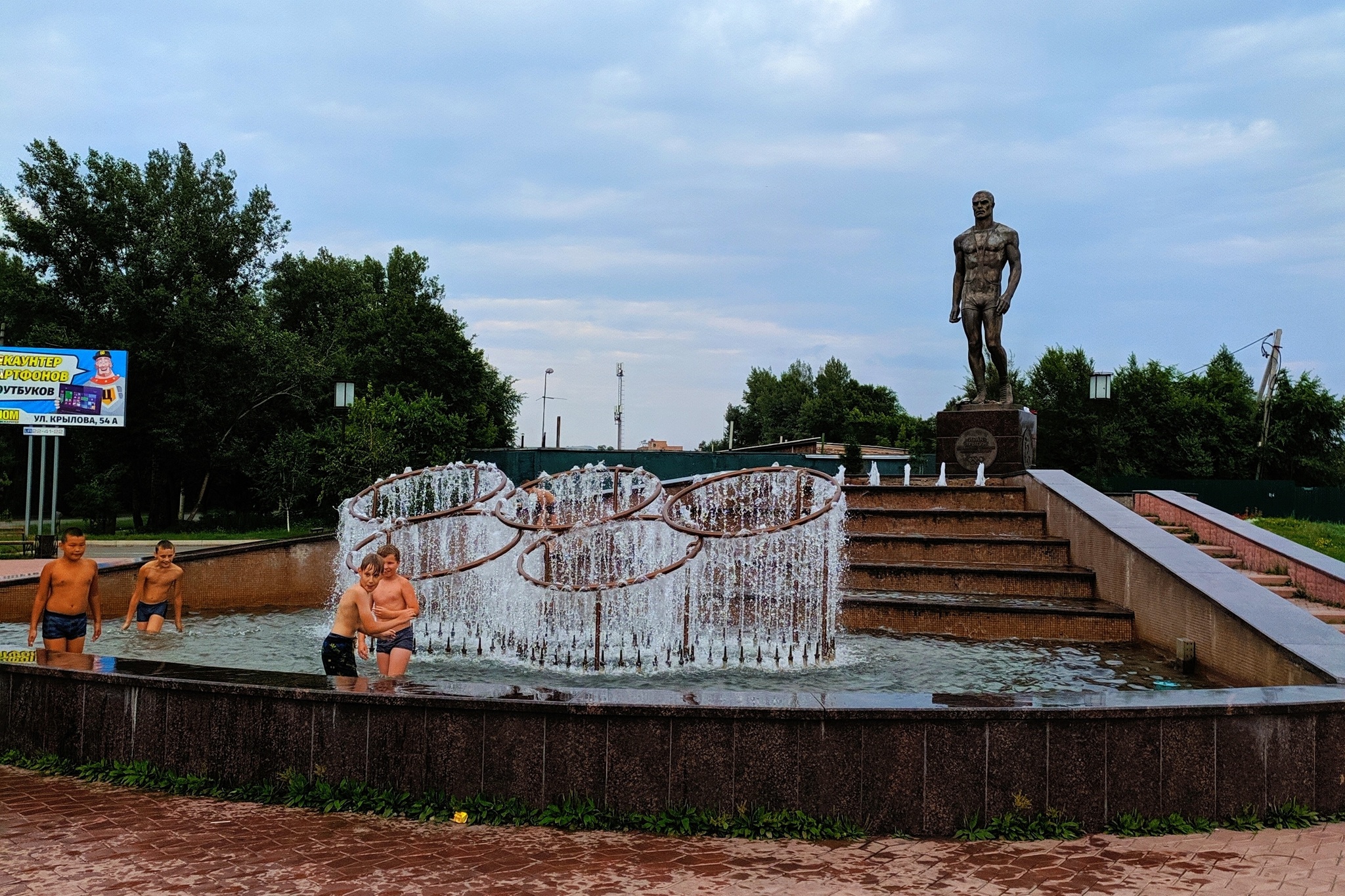 I wander around the city alone - Abakan and SShGES - My, Khakassia, Abakan, Sayano-Shushenskaya HPP, Cheryomushki, Travel across Russia, Travels, Photobritish, Video, Longpost