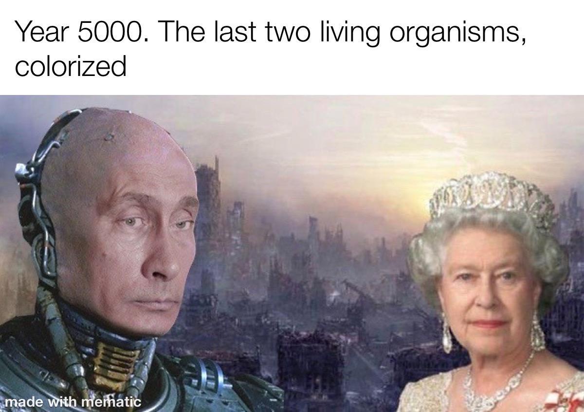 Year 5000. The last two living organisms, in color - Reddit, Future, Vladimir Putin, Queen Elizabeth II, Robocop, Ruin