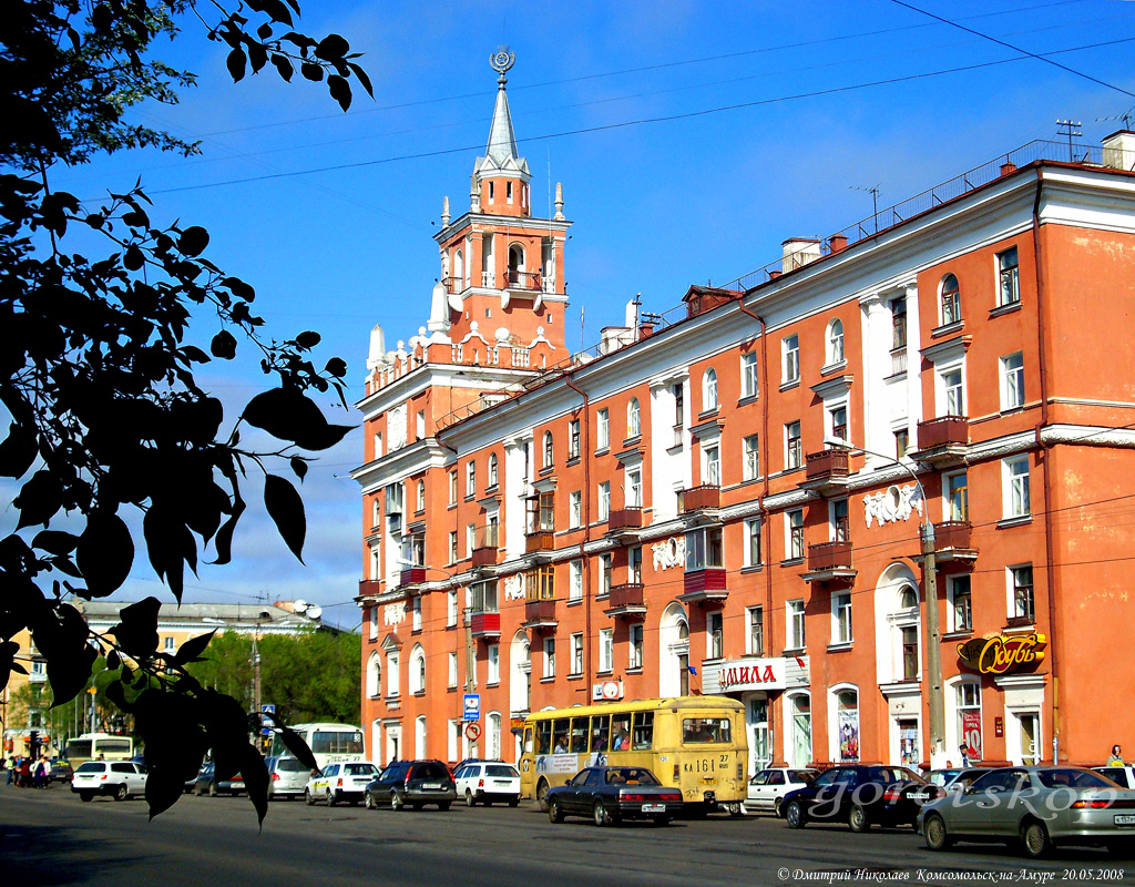 Architecture of the USSR: House with a spire in Komsomolsk-on-Amur - the USSR, Architecture, Komsomolsk-on-Amur, Дальний Восток, Longpost