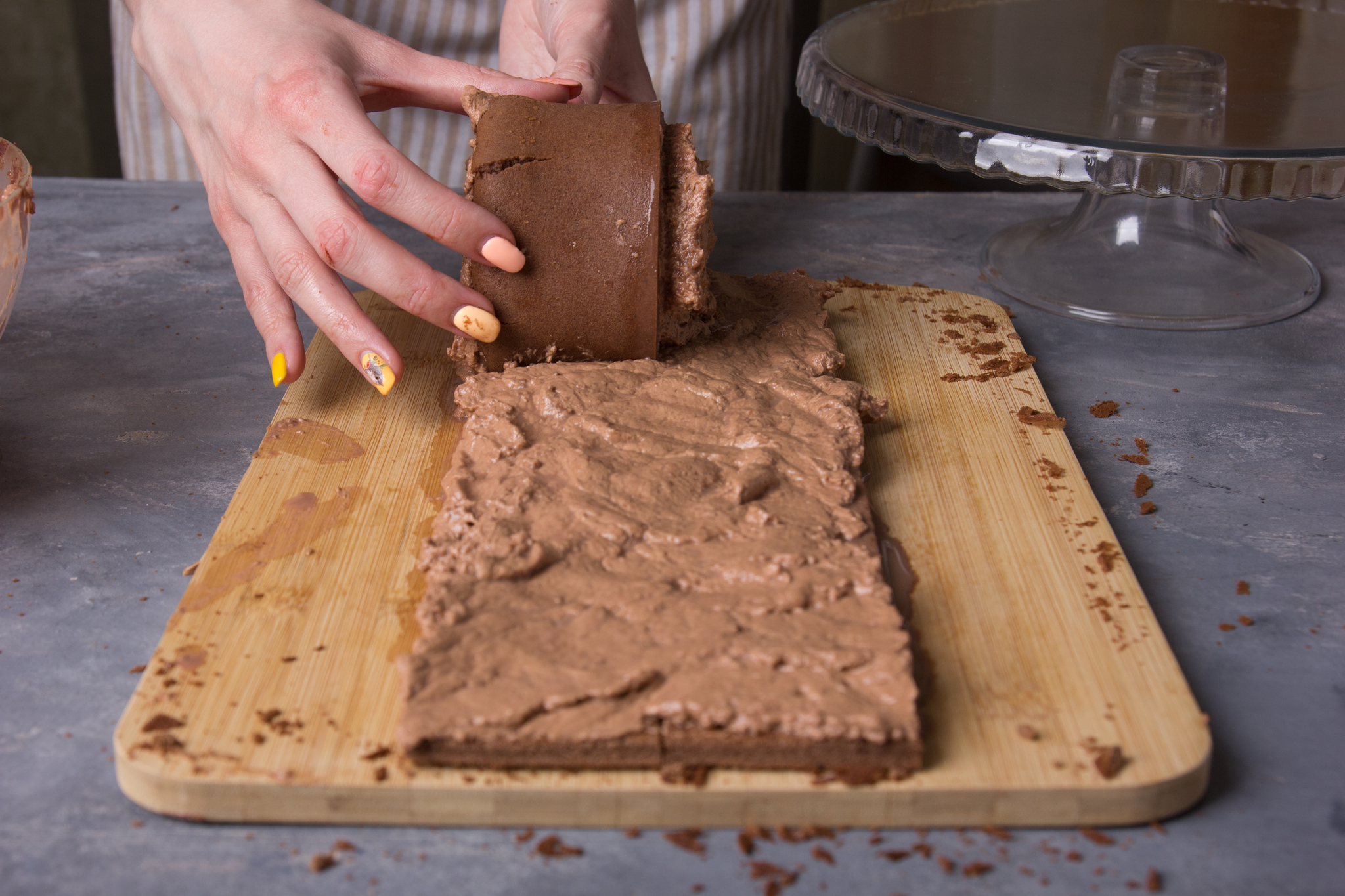 Buche de Noel cake - My, Recipe, Chocolate cake, Process, Strawberry (plant), Sweets, Longpost