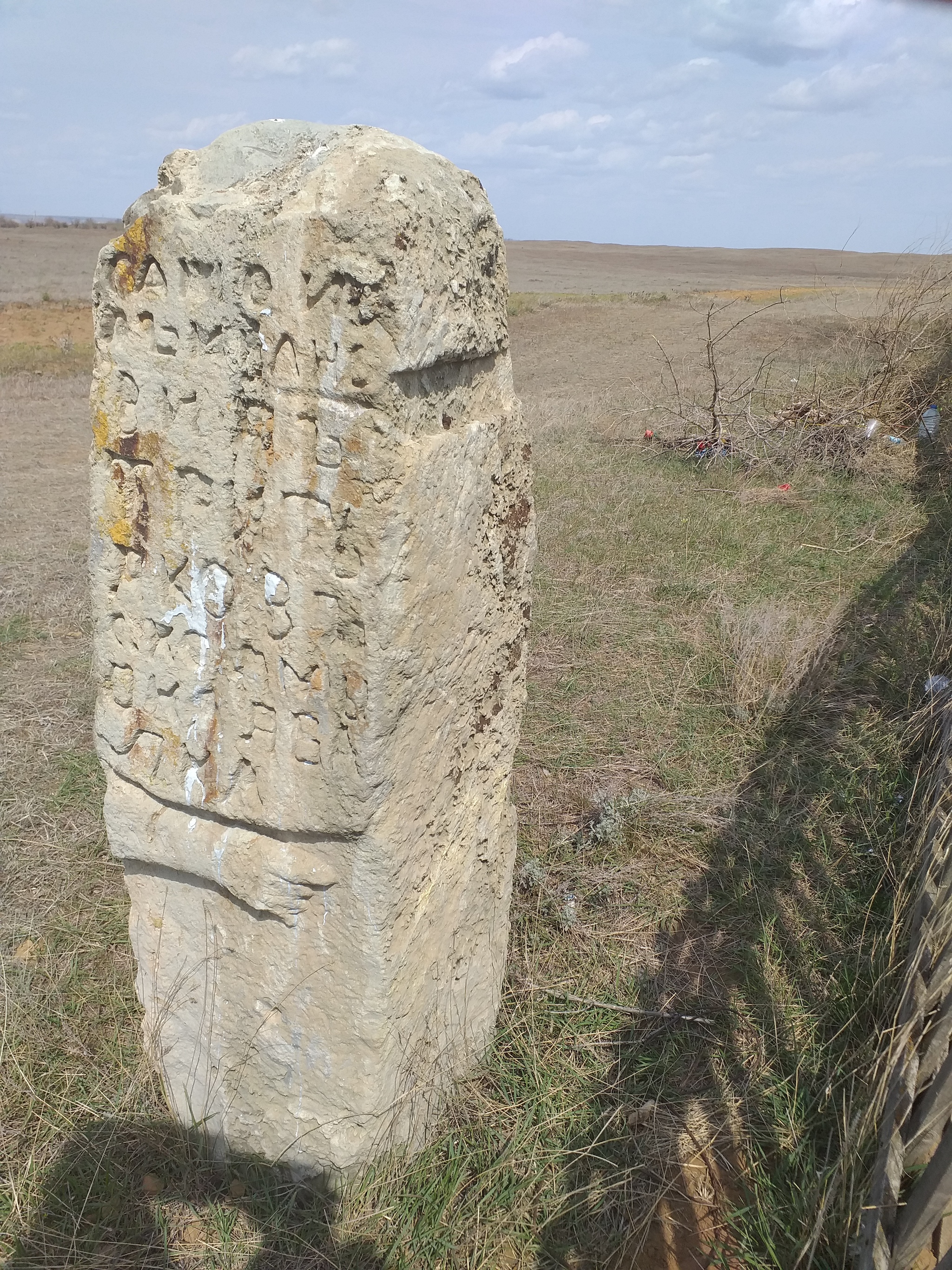 Stone - My, What kind of stone?, A rock, Cemetery, Pogost cemetery, Volga river, Longpost, What's this?