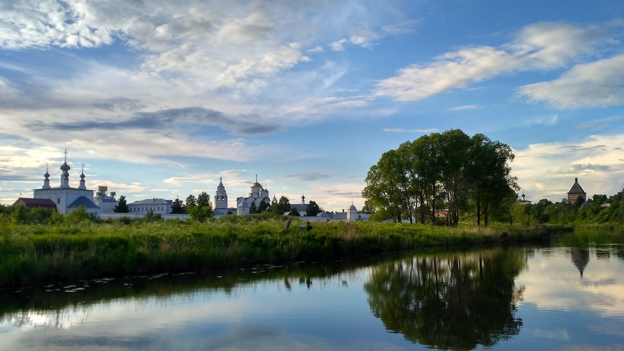 Suzdal photo - My, Suzdal, Kamenka River, Photo on sneaker, The photo, Suzdal Kremlin