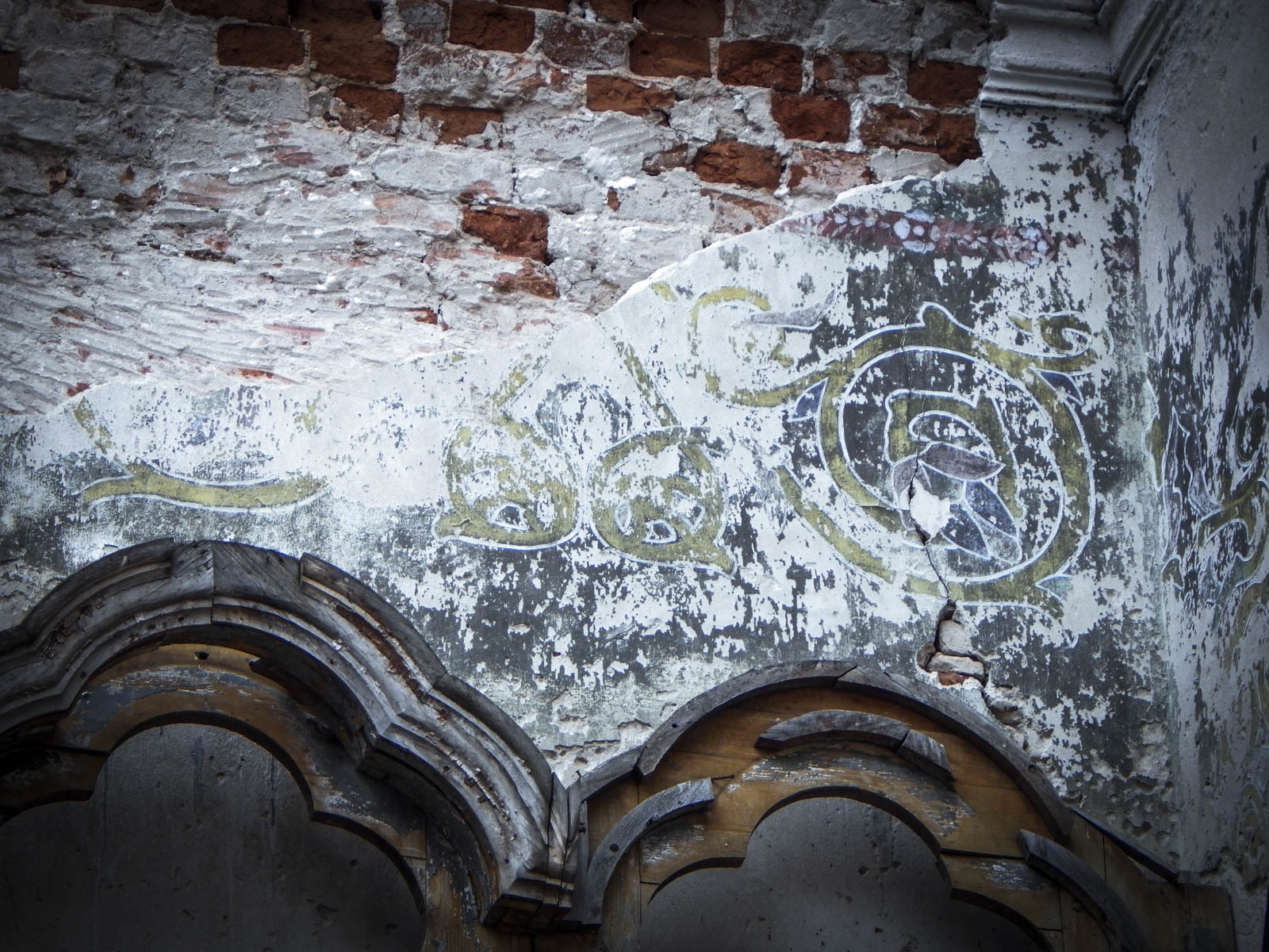 Temple in the name of the Life-Giving Trinity - My, Temple, Abandoned, Nikon, Architectural monument, Longpost