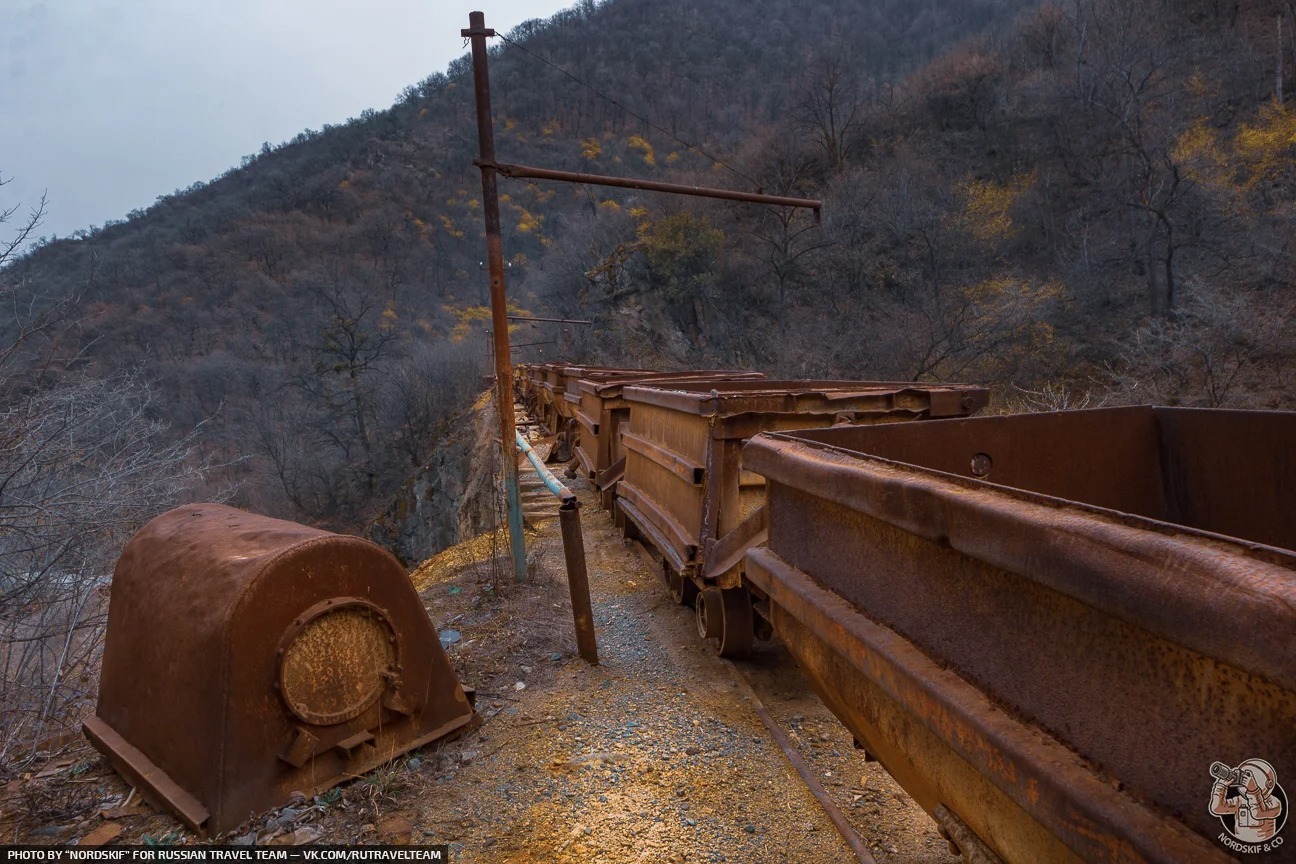 The Forgotten Railroad How I looked for an abandoned bridge with trolleys using a photo from the network - My, Abandoned, Armenia, Travels, Urbex Armenia, Longpost