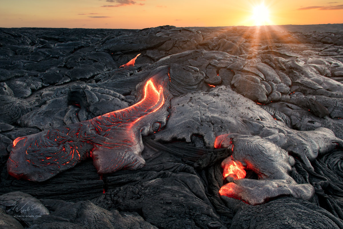 How we fried sausages in a volcano - My, Hawaii, Volcano, Fire, Adventures, Travels, Video, Longpost, Kilauea Volcano